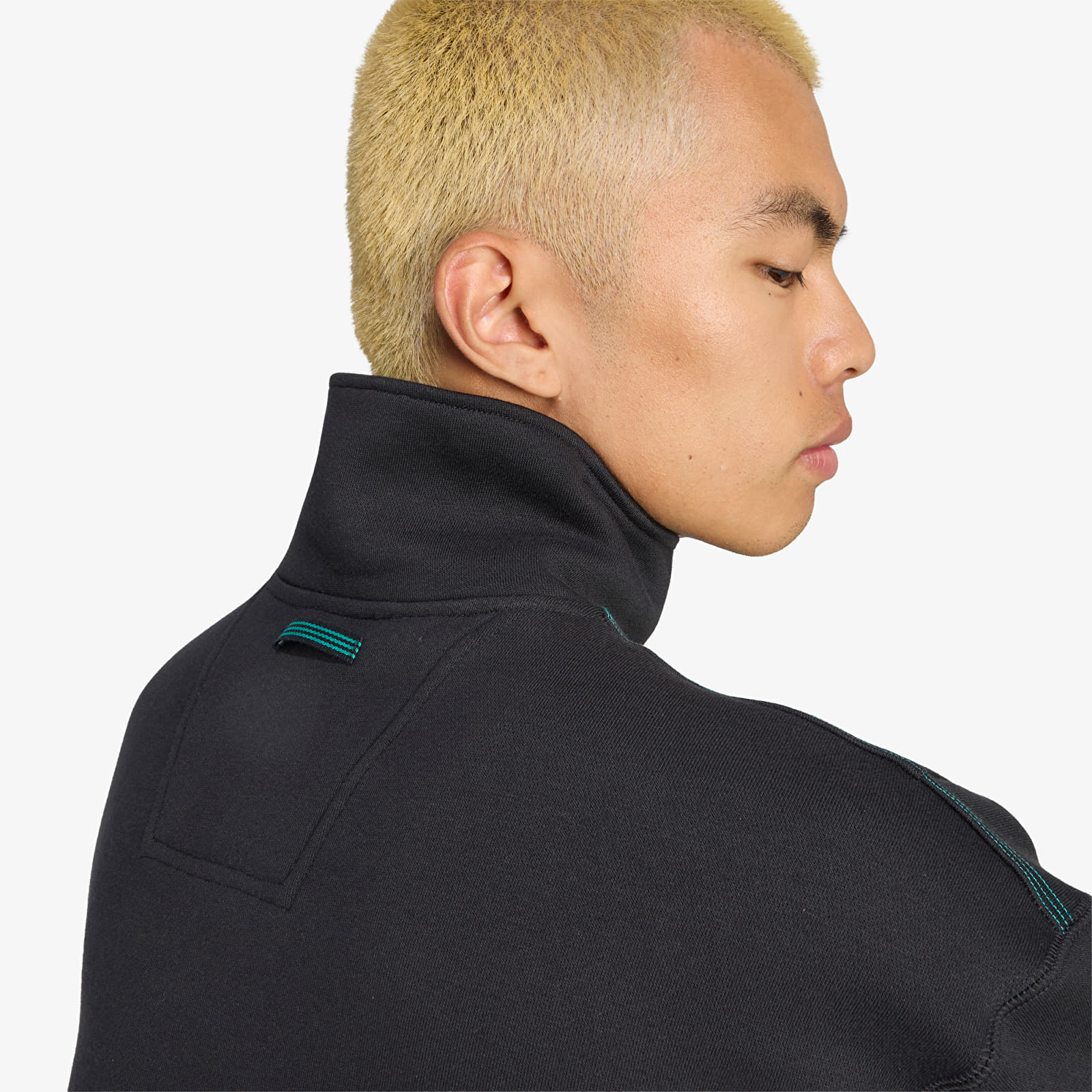 Суичърти adidas Liverpool FC EQT Half Zip Top Black