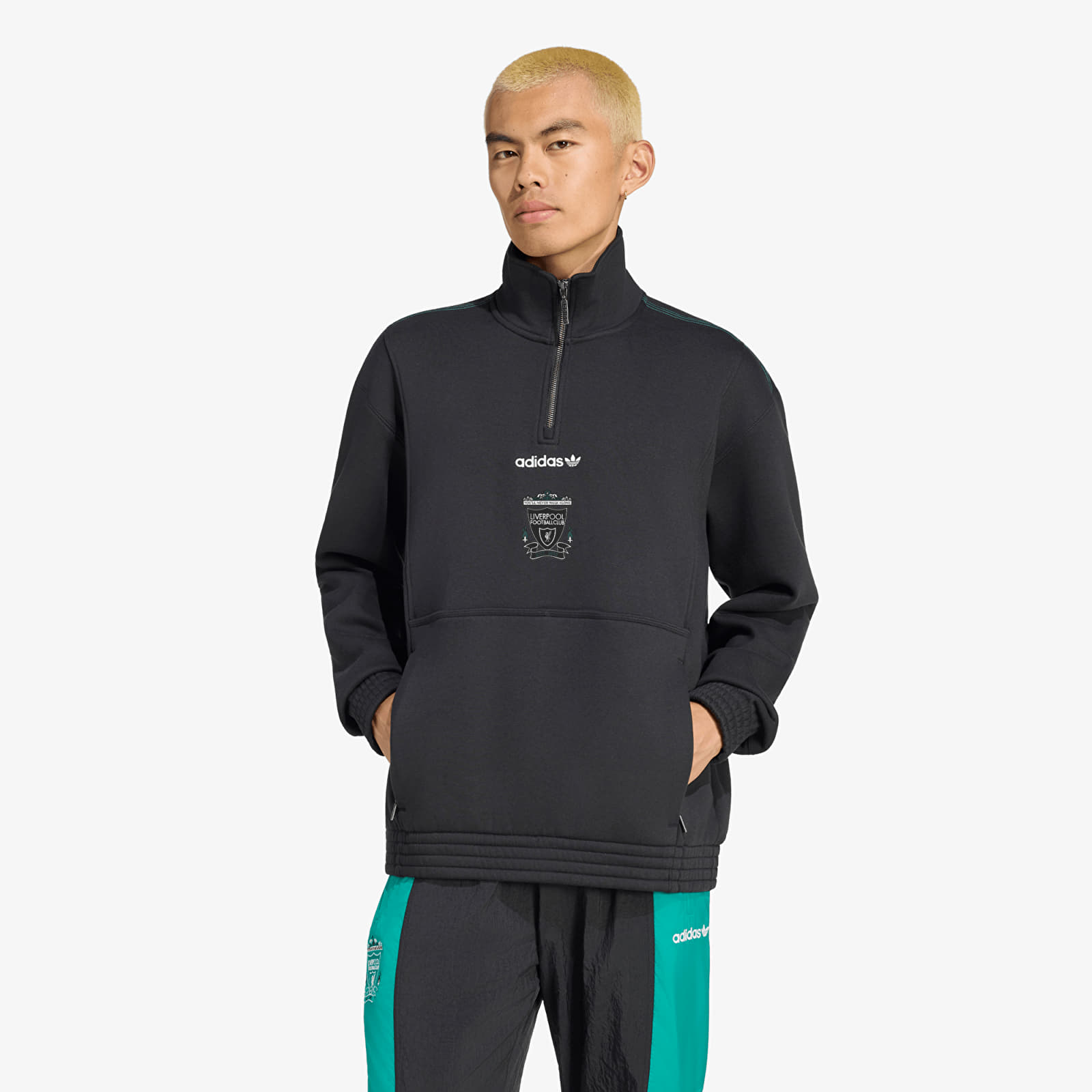 Суичърти adidas Liverpool FC EQT Half Zip Top Black
