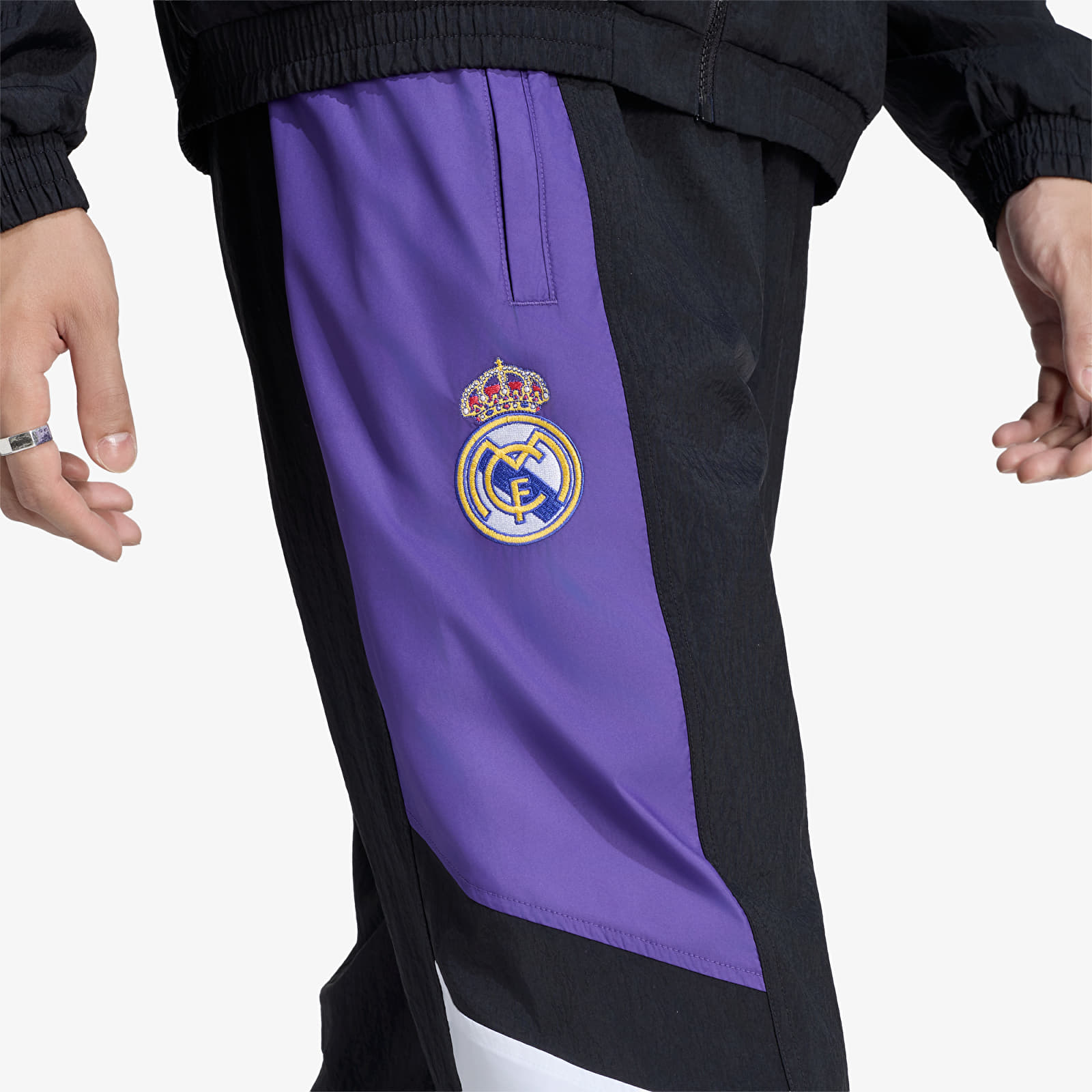 Melegítő adidas Real Madrid EQT Track Pants Black