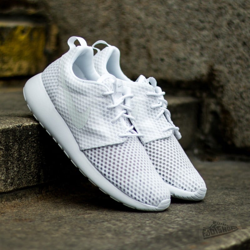 Men s shoes Nike Roshe One BR White Footshop