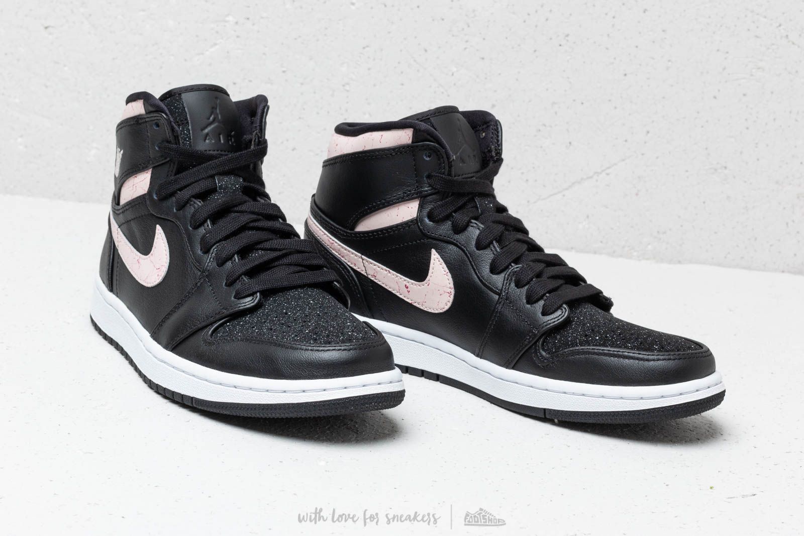 Zapatillas mujer Air Jordan Wmns 1 Retro Prem Black/ Silt Red-Rush Maroon-White