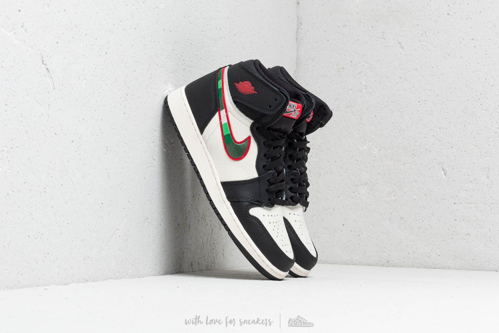 Women s shoes Air Jordan 1 Retro High OG GS A Star is Born