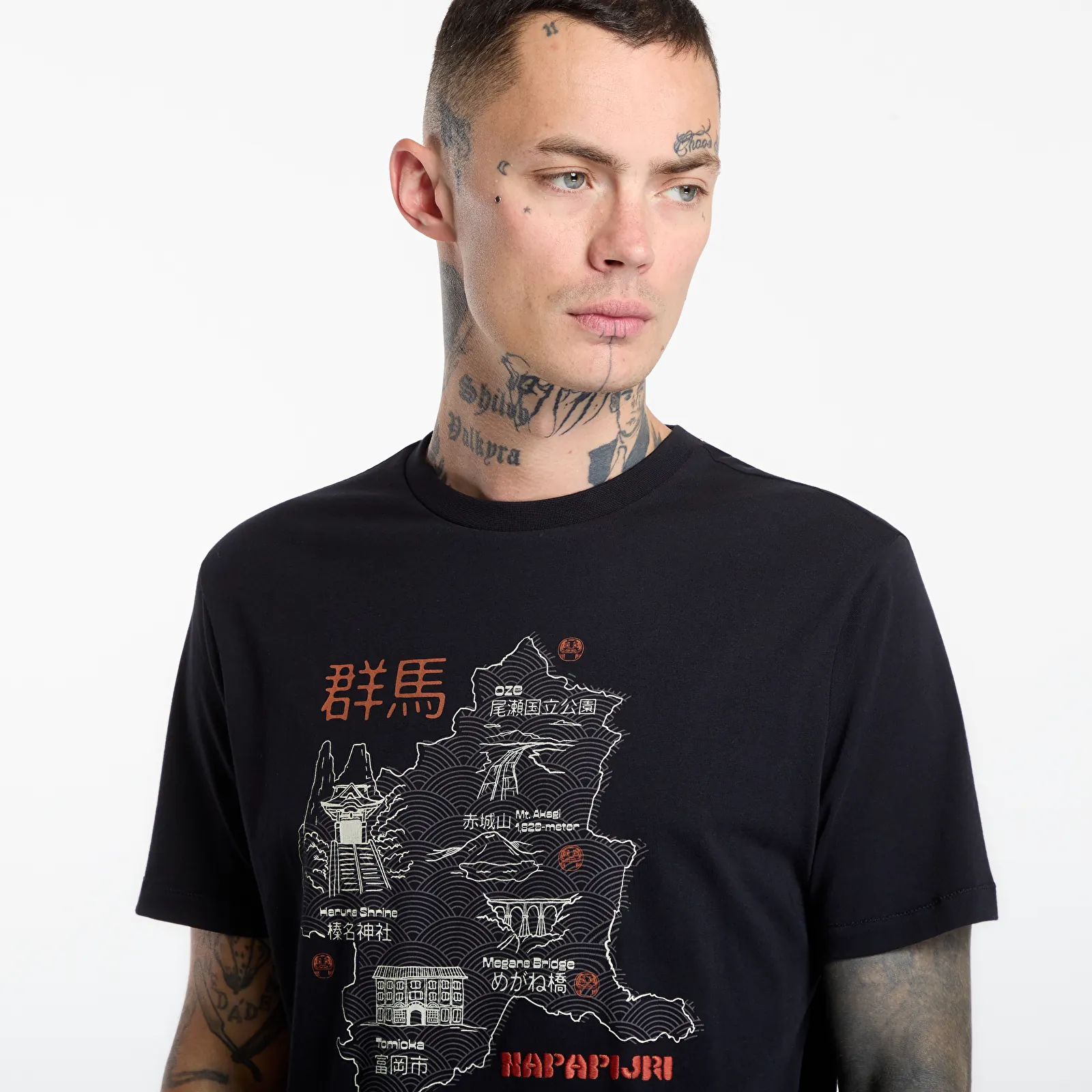 Футболки Napapijri Sunda Short-Sleeve T-Shirt Black Beauty