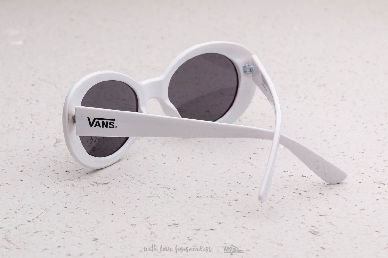 Clout hotsell goggles vans