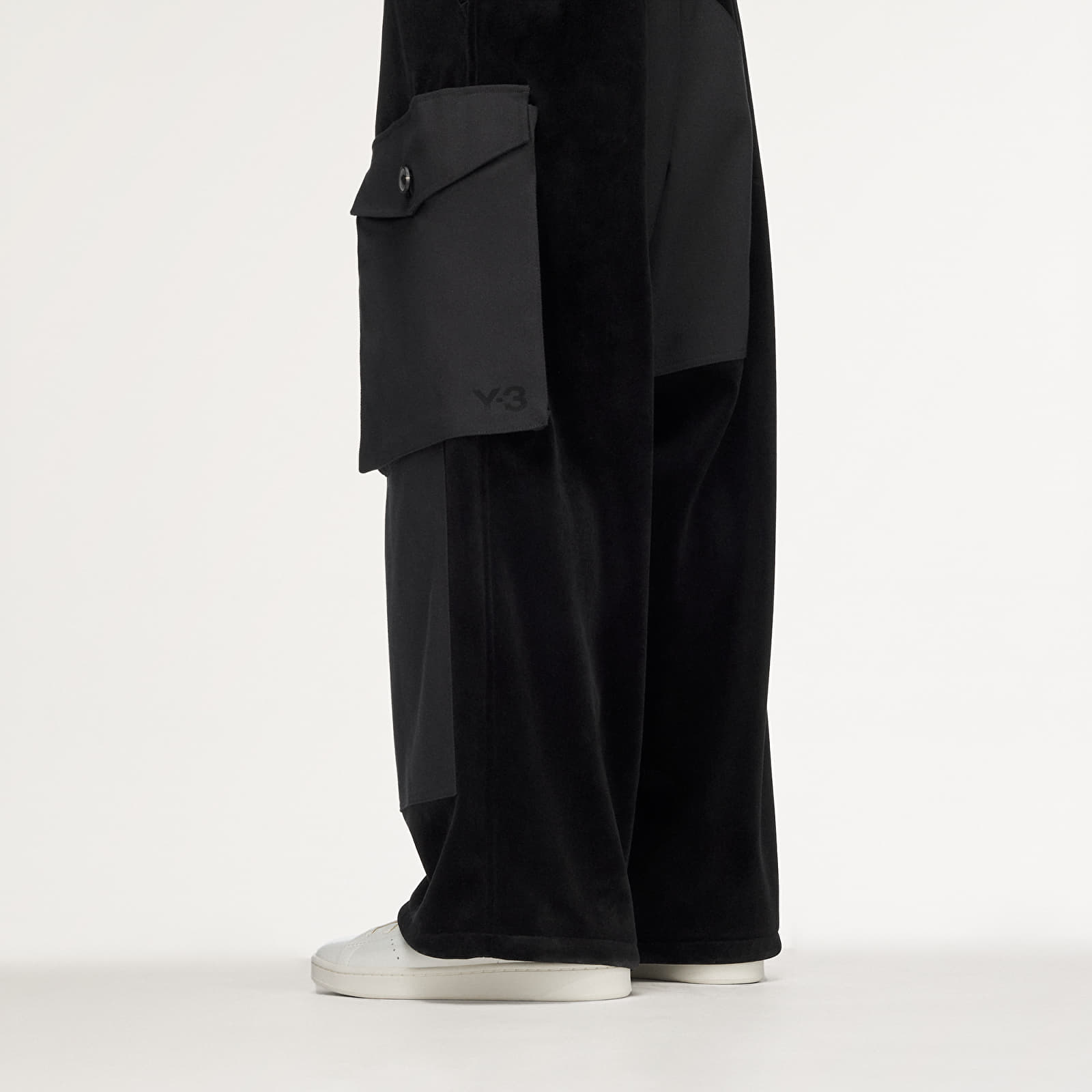 Pantaloni Y-3 Velvet Corduroy Utility Pants Black