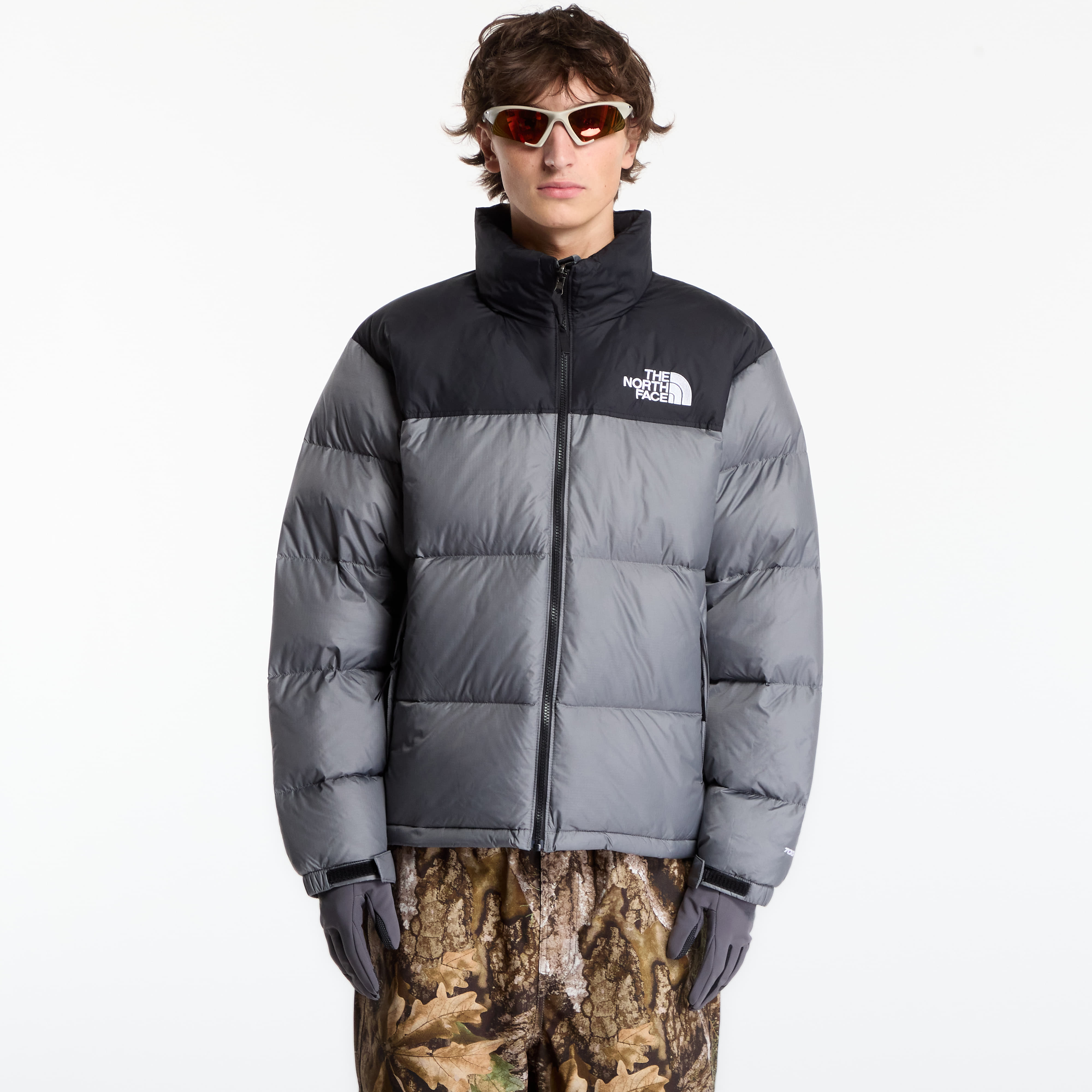 Яке The North Face 1996 Retro Nuptse Jacket Smoked Pearl L