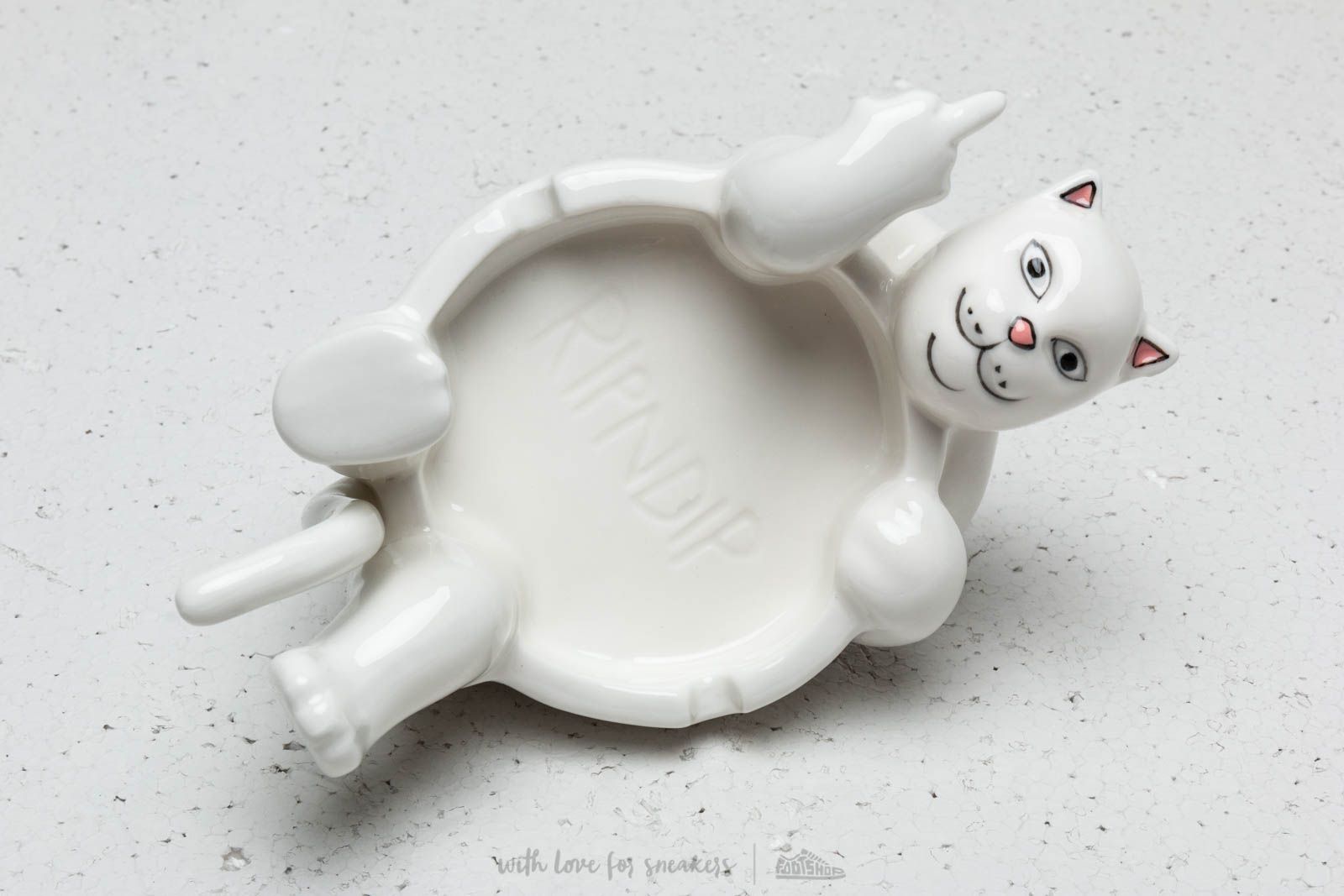 RIPNDIP Lazy Nerm Ceramic Ash Tray White | Footshop