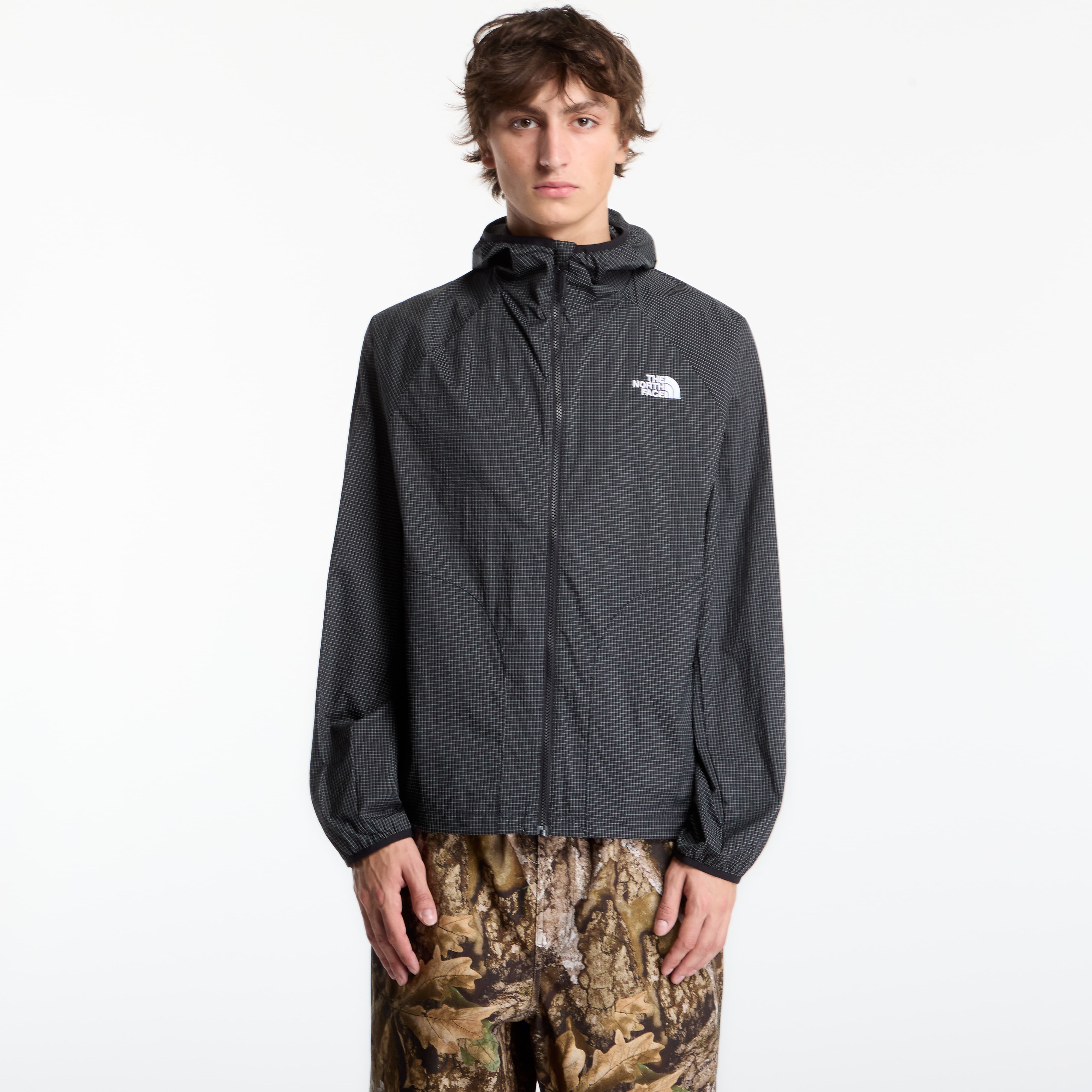 Яке The North Face NSE Wind Jacket UNISEX TNF Black S