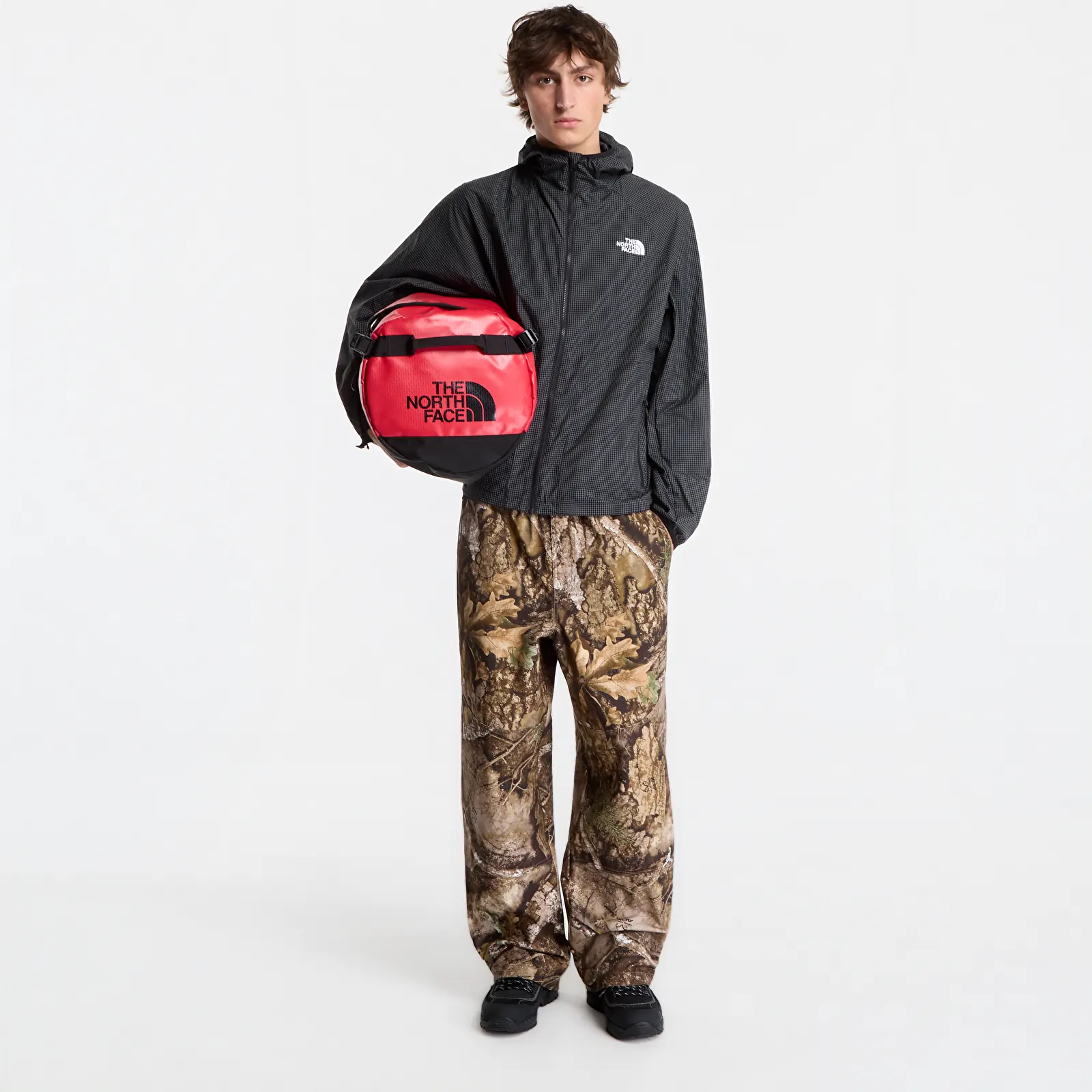 Якета The North Face NSE Wind Jacket UNISEX TNF Black
