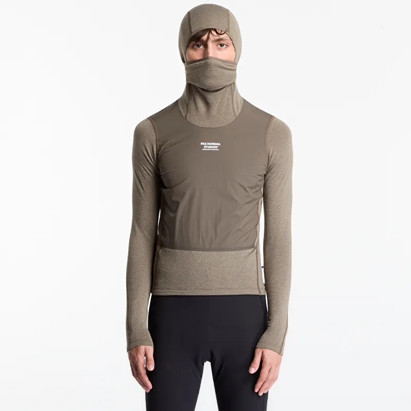 Mikina Pas Normal Studios Thermal Hooded Windproof Baselayer Dark Stone