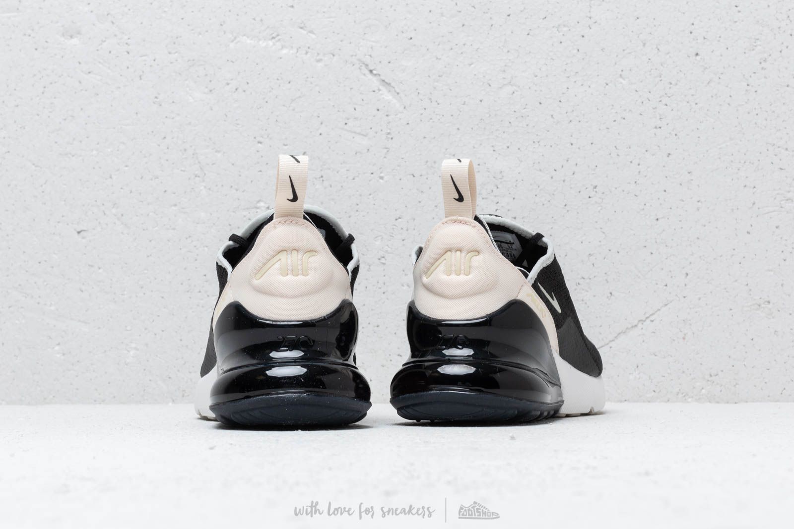 Womens nike air max 270 light bone 2025