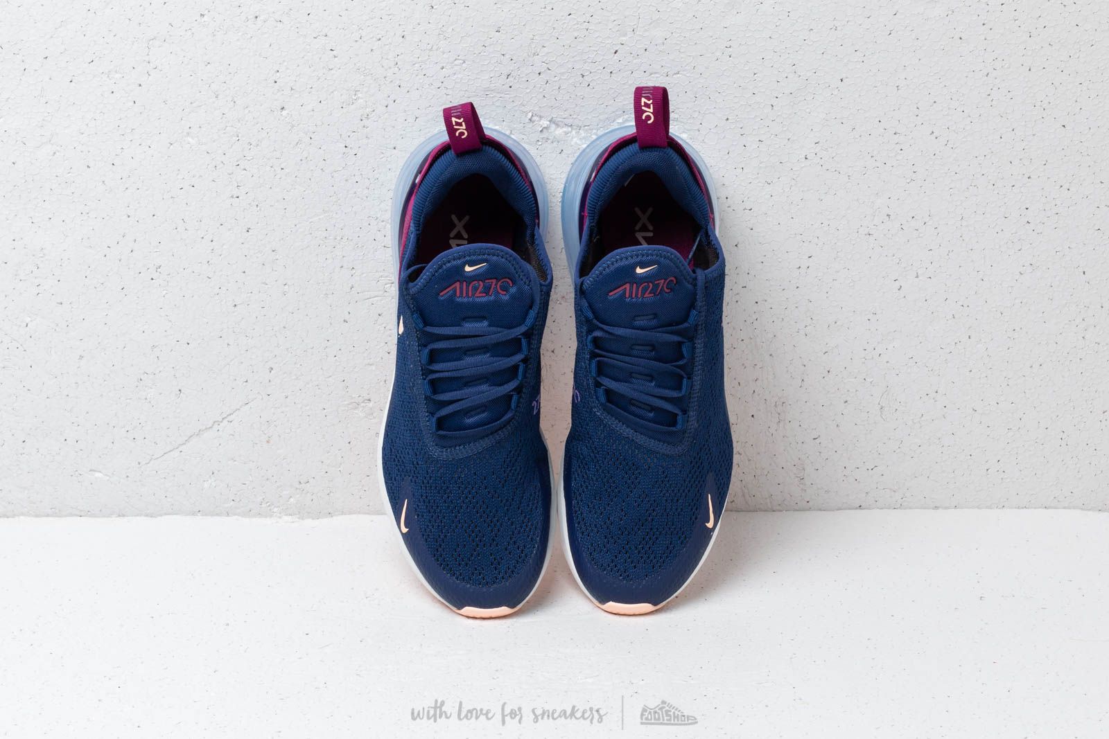 Women s shoes Nike W Air Max 270 Blue Void Crimson Tint True