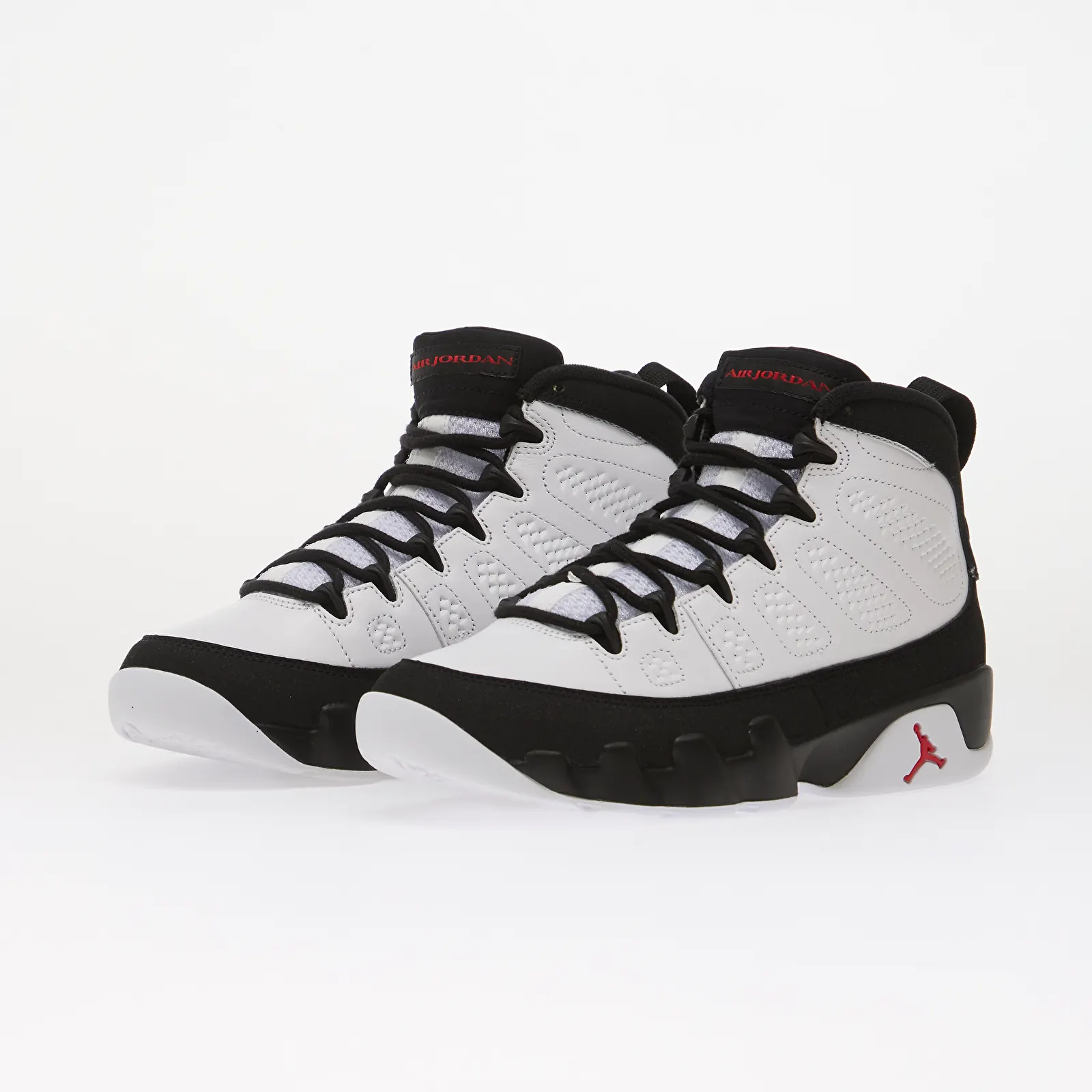 Chaussures et baskets homme Air Jordan 9 Retro "Space Jam" White/ True Red/ Black