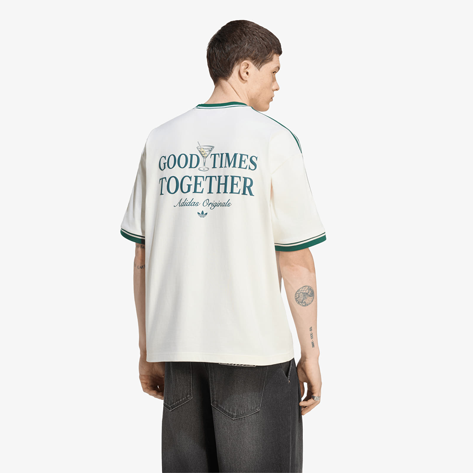 T-shirts adidas Tee Ss M Off White