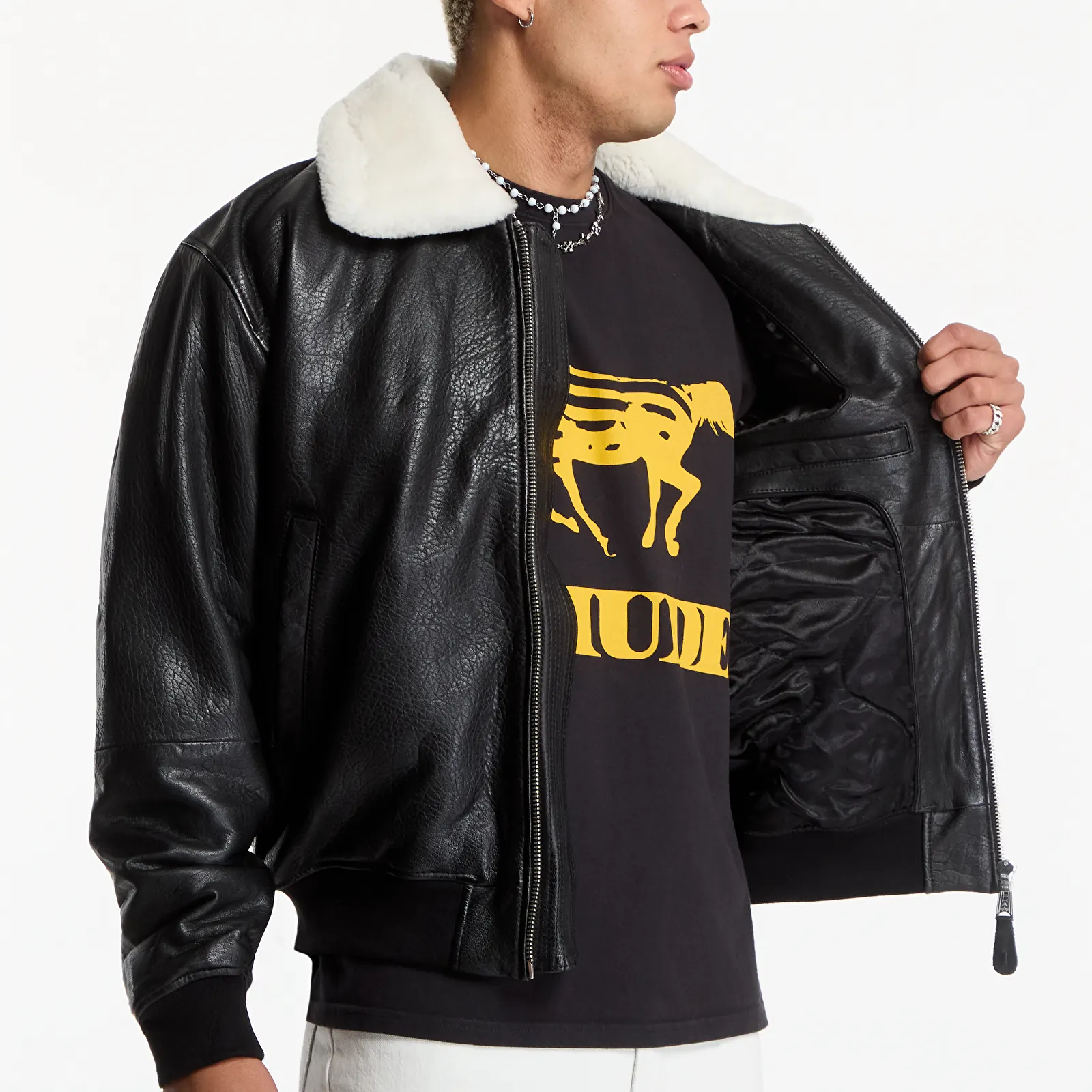 Bomber Jackets Alpha Industries B-15 Leather UV Black