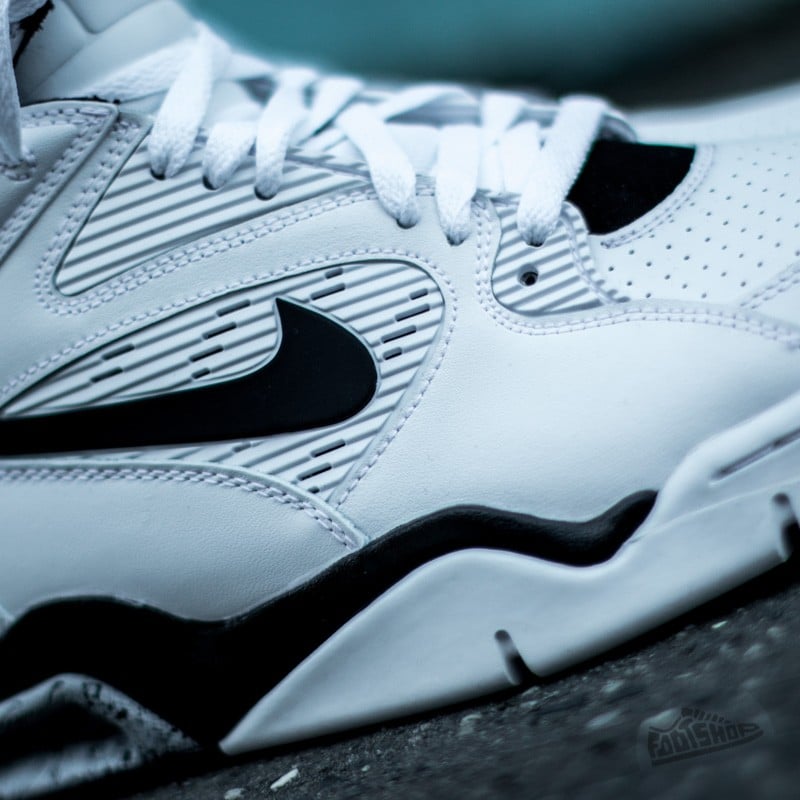 Chaussures et baskets homme Nike Air Command Force White Black Wolf Grey Hyper Jade Footshop