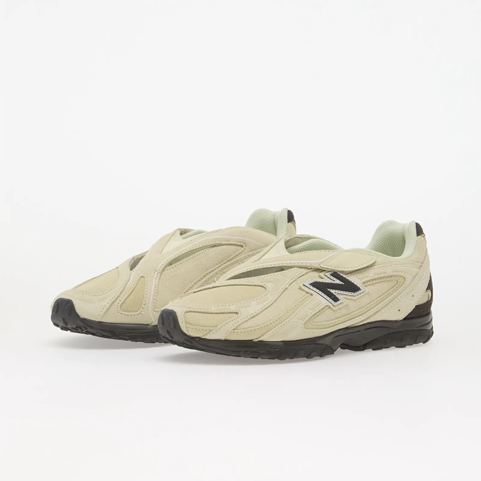 Men's shoes New Balance 204V Pistachio Butter/ Morel/ Black Cement