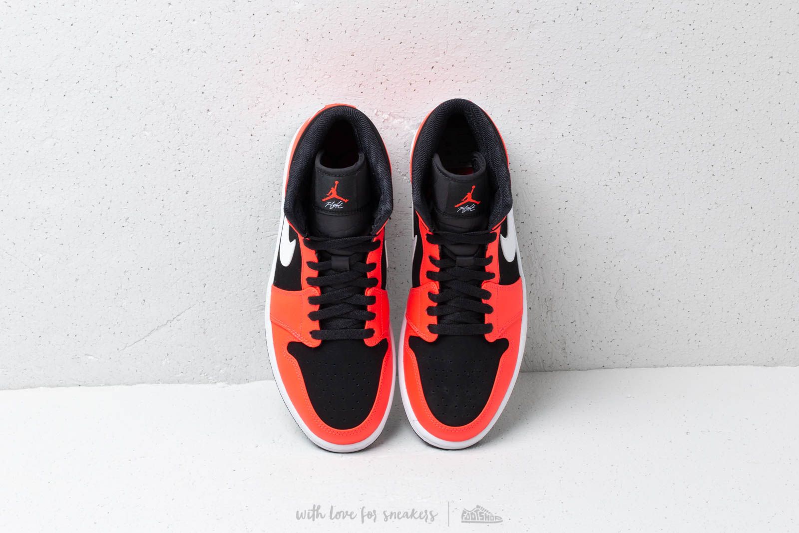 Nike air jordan 1 mid black/infrared 23-white 19sp-i online