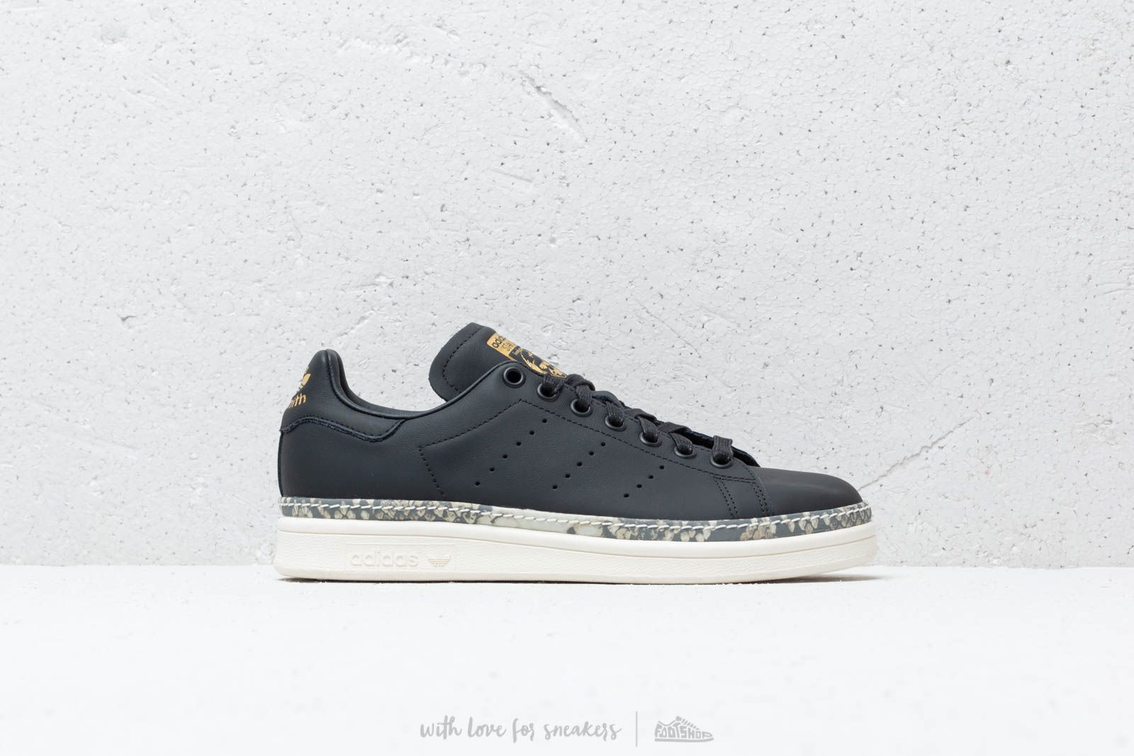 Ženski čevlji adidas Stan Smith New Bold W Core Black/ Off White/ Supcol