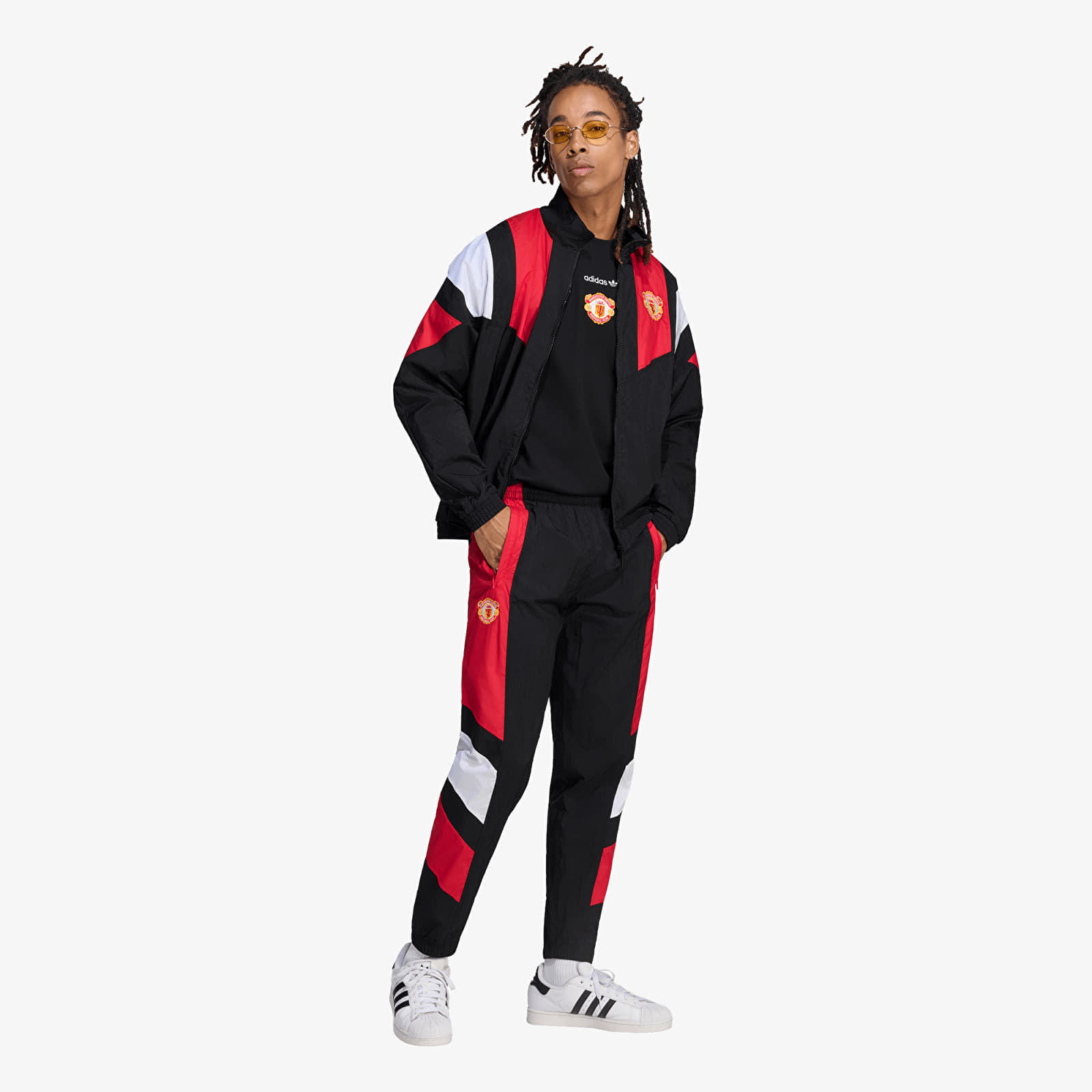 Вітровки adidas Manchester United EQT Track Top Black