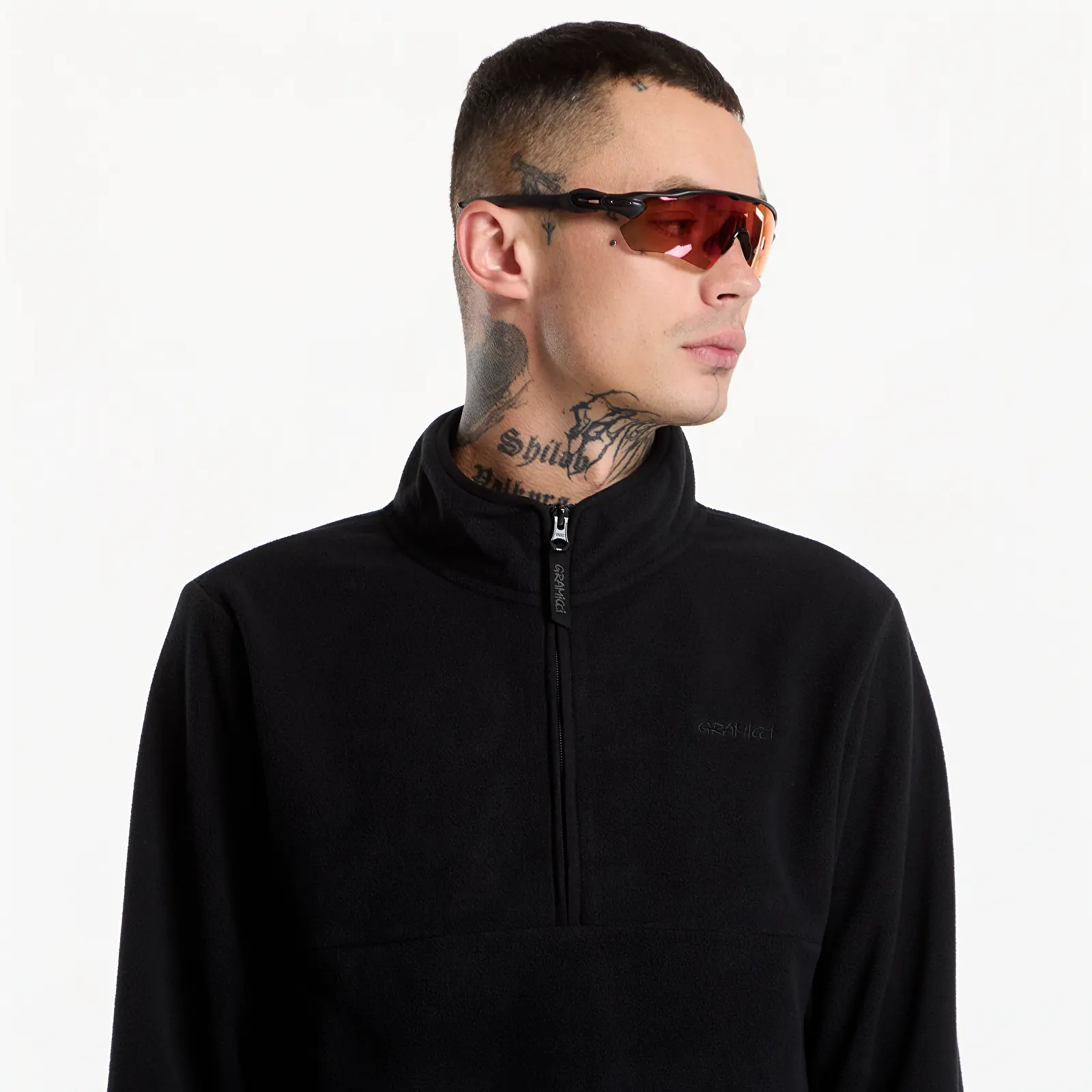 Hupparit ja collegepaidat Gramicci Thermal Fleece Pullover Black