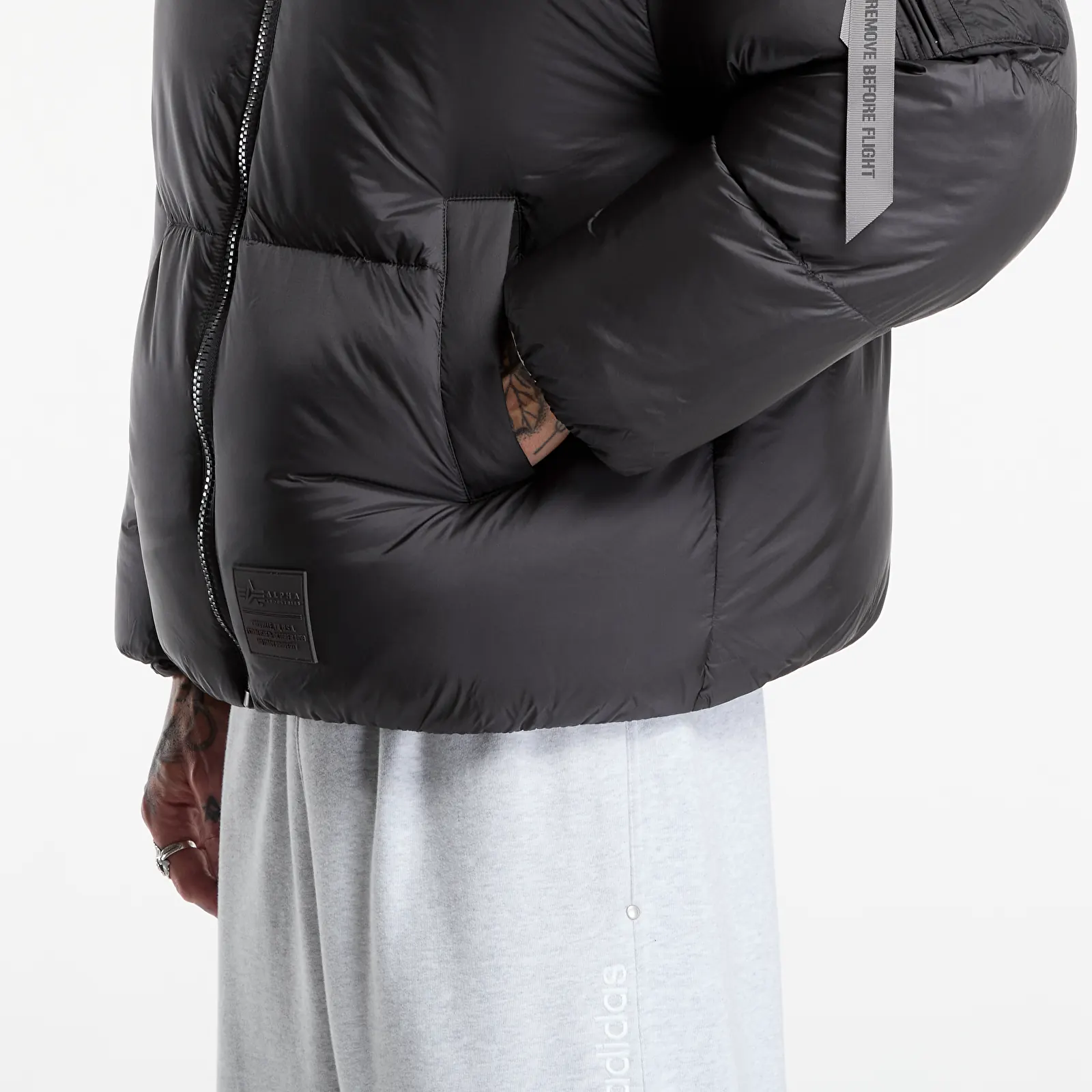 Vestes en duvet homme Alpha Industries Cloud Puffer Bomber Vintage Grey