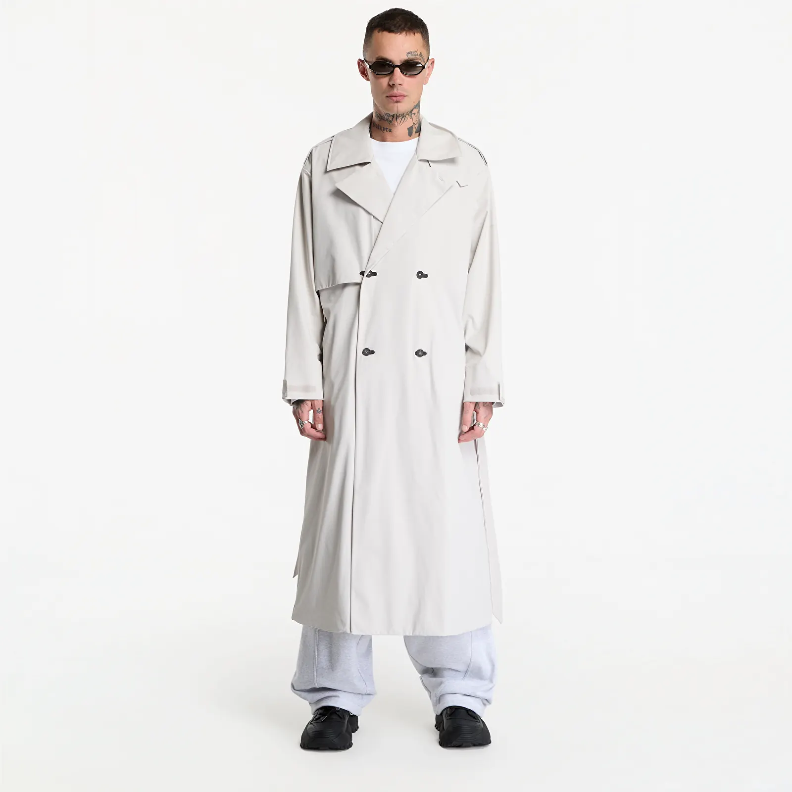 Mantlid adidas x entire studios Uniform Trenchcoat Chalk Pearl