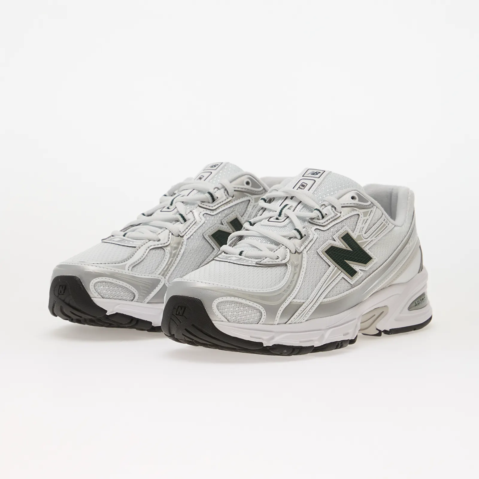 Мъжки кецове и обувки New Balance 740 White/ Nordic Green