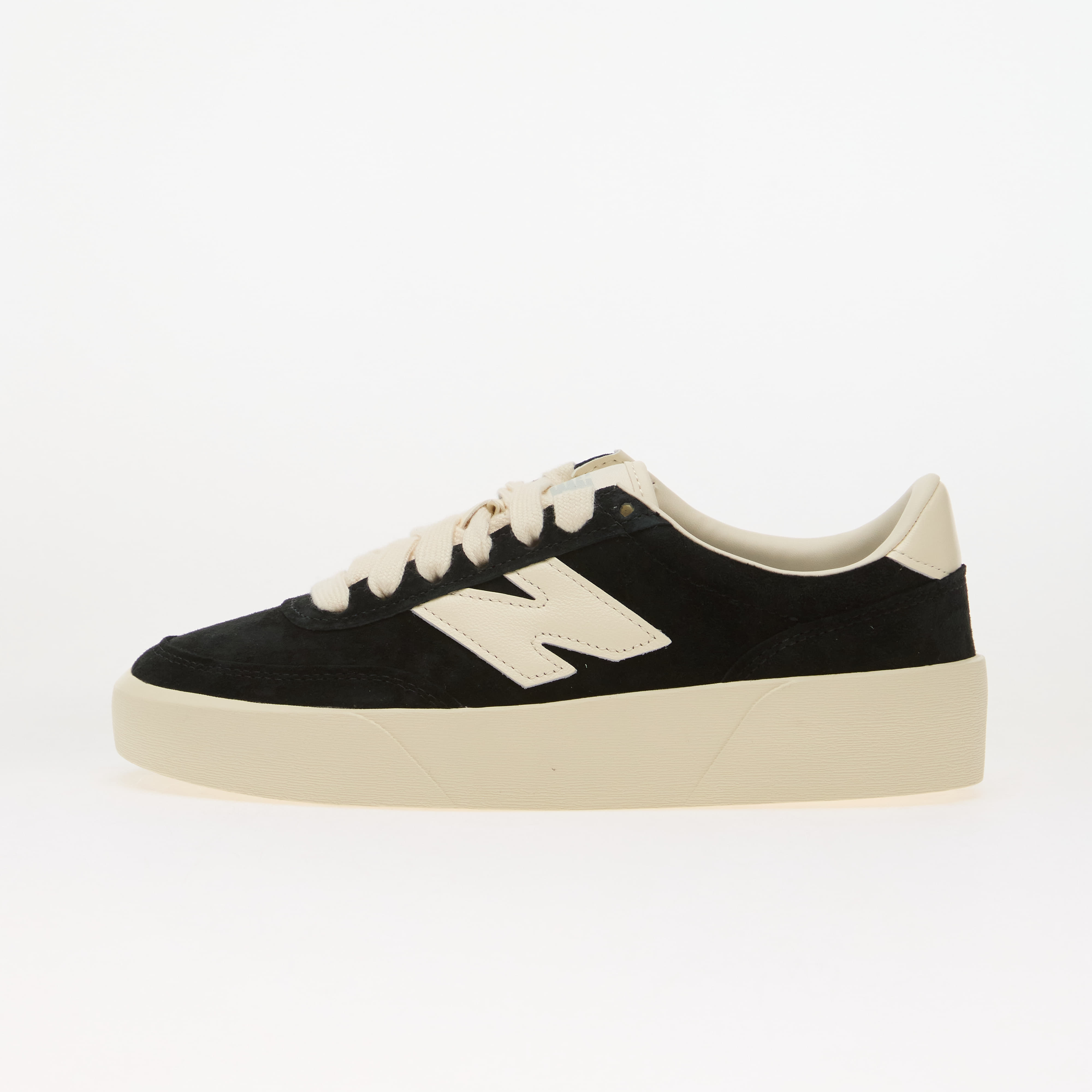 Сникърси New Balance 750 Black/ Angora EUR 44.5