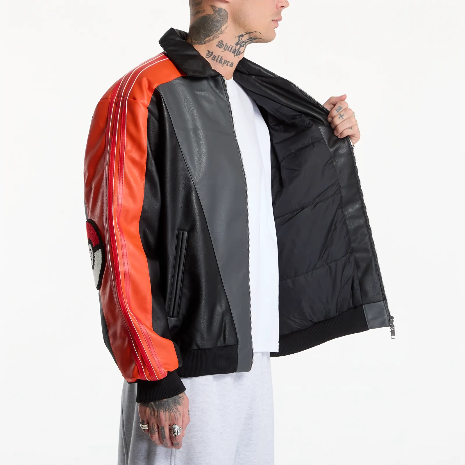 Бомберы adidas x Pokemon 8BALL Jkt Black/ Collegiate Orange
