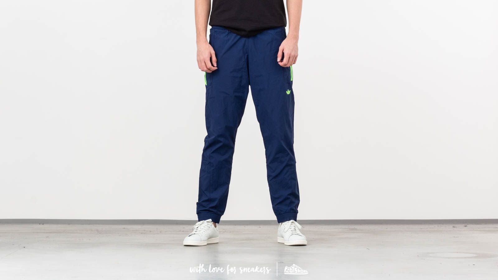 flamestrike track pants