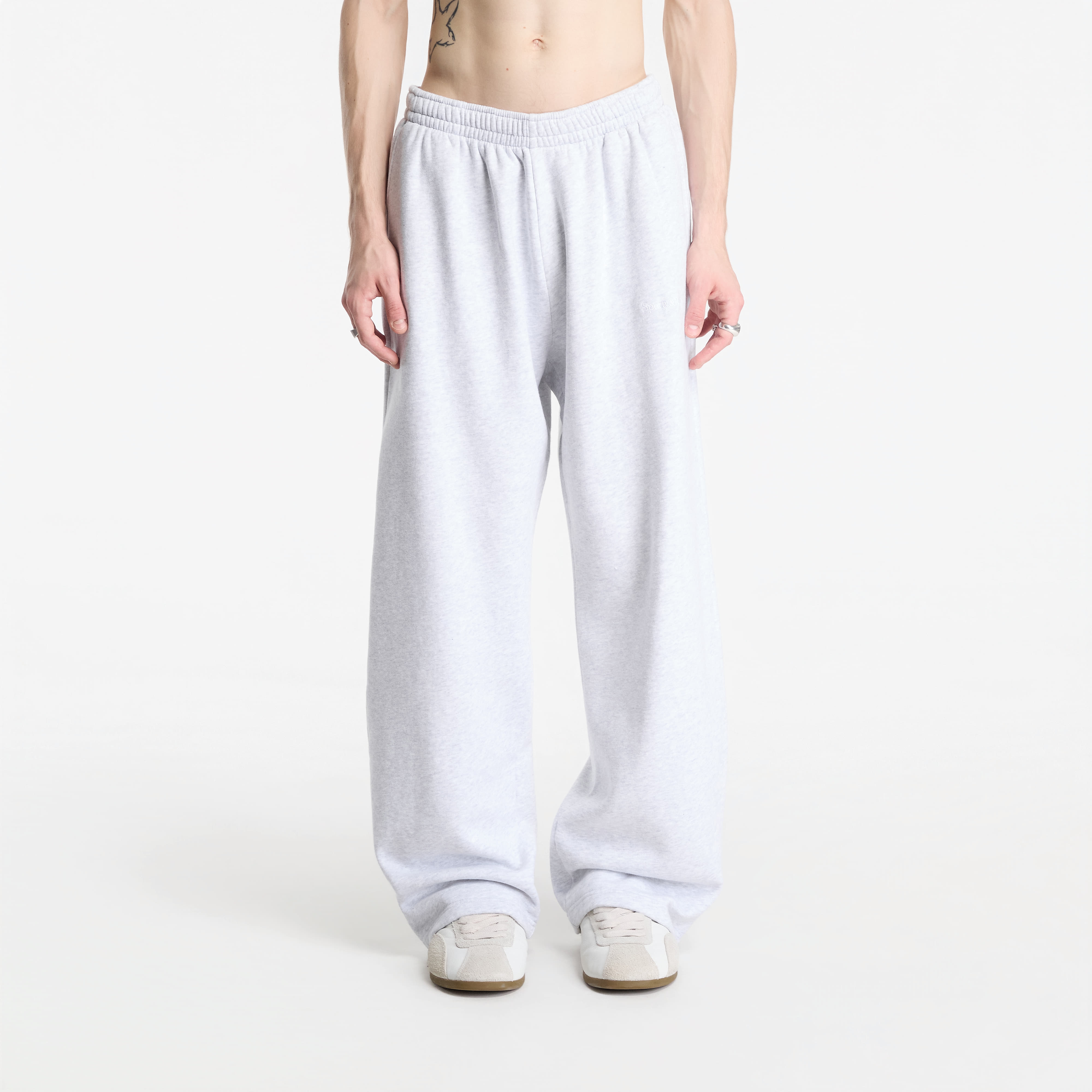 Pantaloni de trening Sporty & Rich Serif Logo Embroidered Wide Sweatpant UNISEX Heather Gray XS