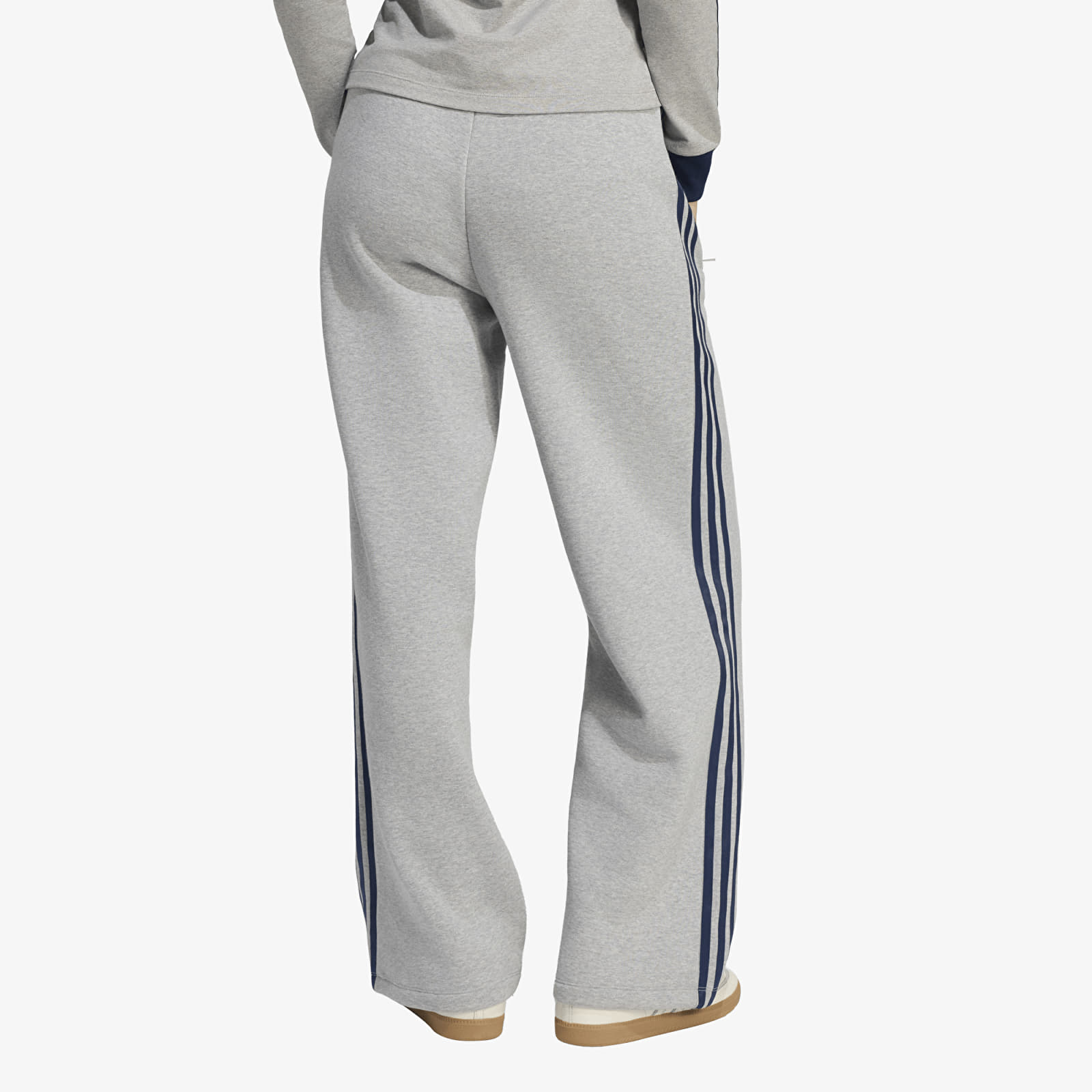 Women's sweatpants adidas Engineered Rib Firebird Loose Track Pant Medium Grey Heather/ Night Indigo/ Magic Mauve