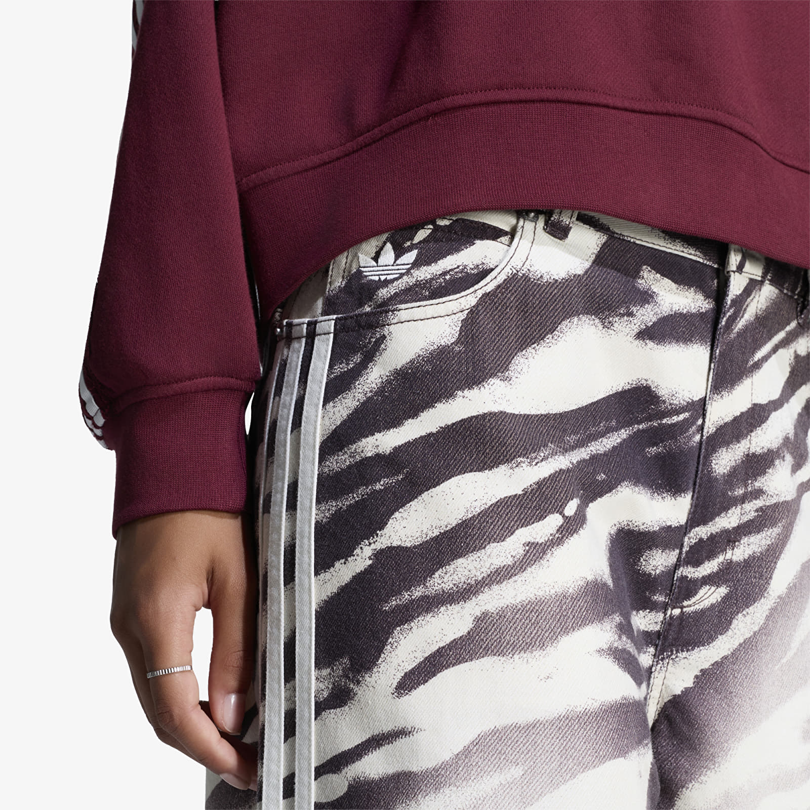 Džínsy adidas Adilenium Season 6 Zebra Print Wide Leg Denim Pants Aurora Coffee