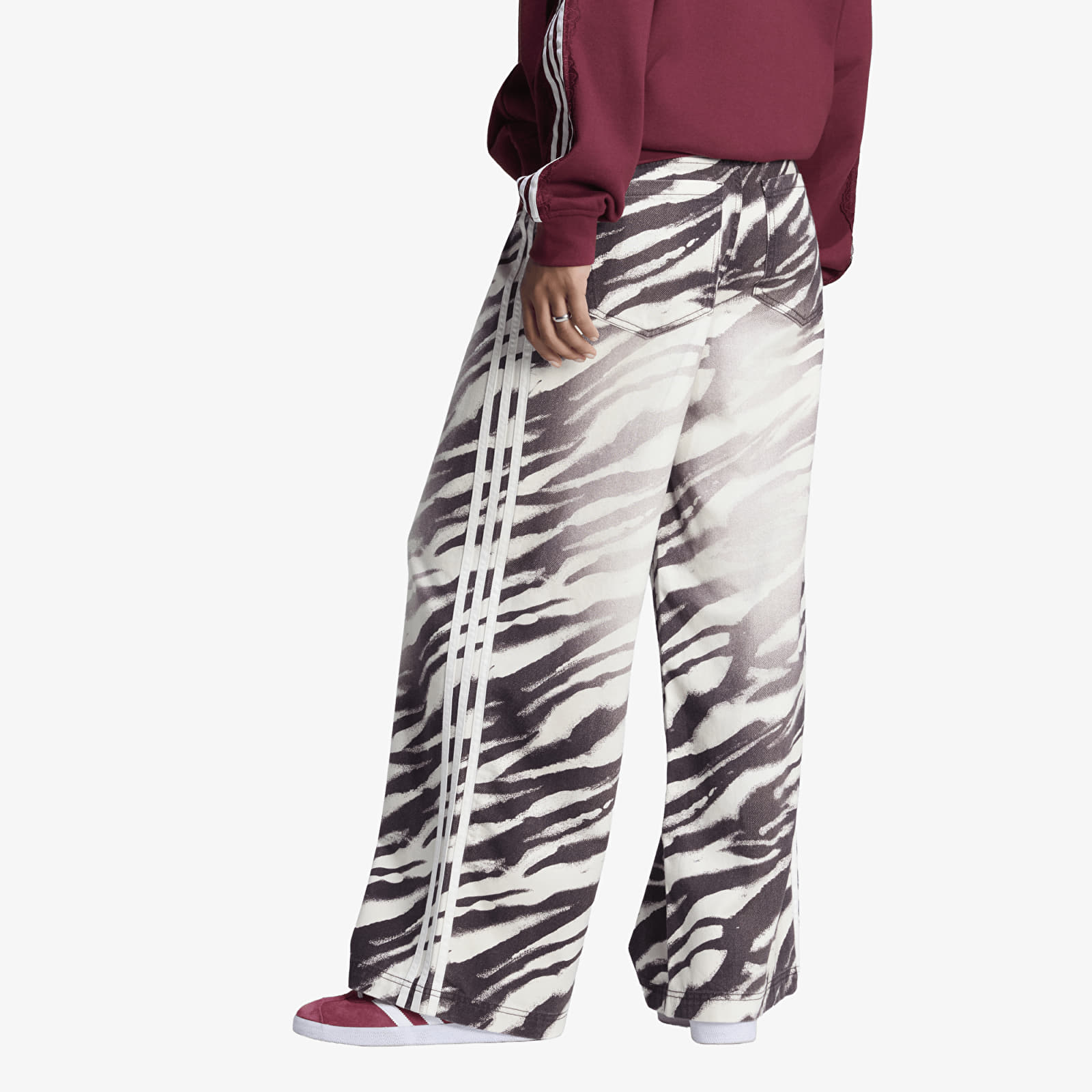 Džínsy adidas Adilenium Season 6 Zebra Print Wide Leg Denim Pants Aurora Coffee