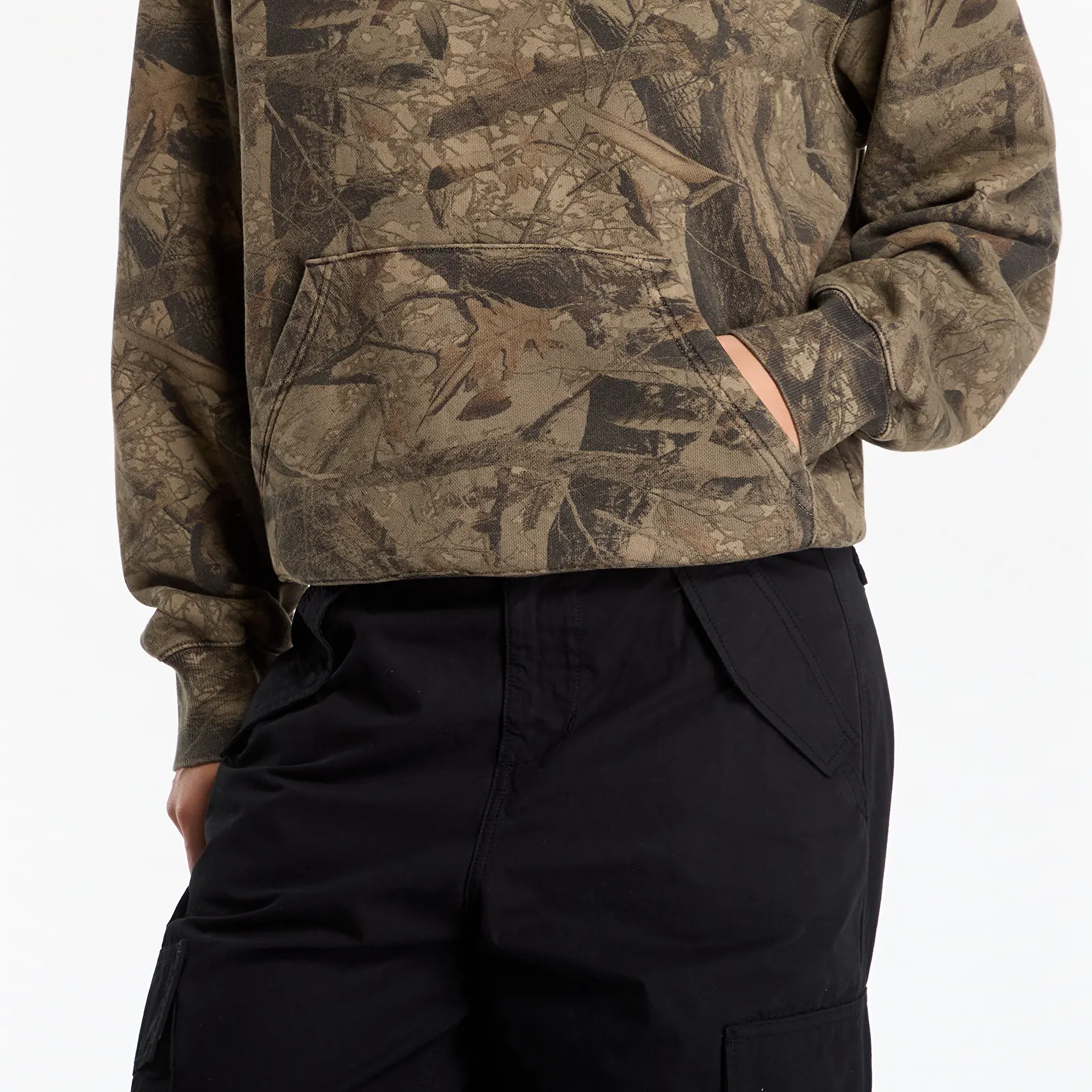 Hoodies and sweatshirts  Carhartt WIP Hooded Feather Tree Sweat UNISEX Camo Feather Tree, Khaki/ Shungite Garment Dyed