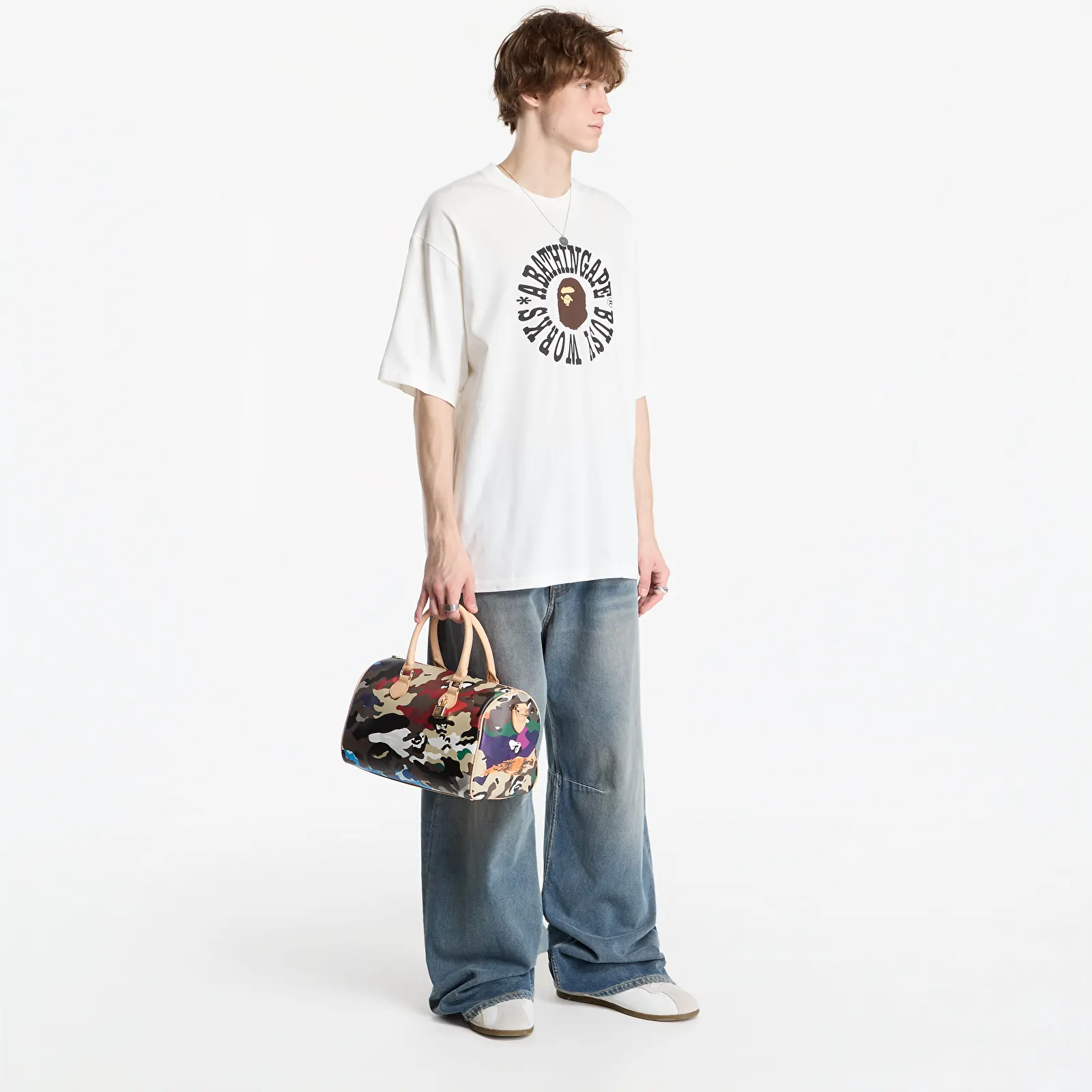 T-shirts A Bathing Ape Busy Works Logo Relaxed Fit Tee UNISEX Ivory