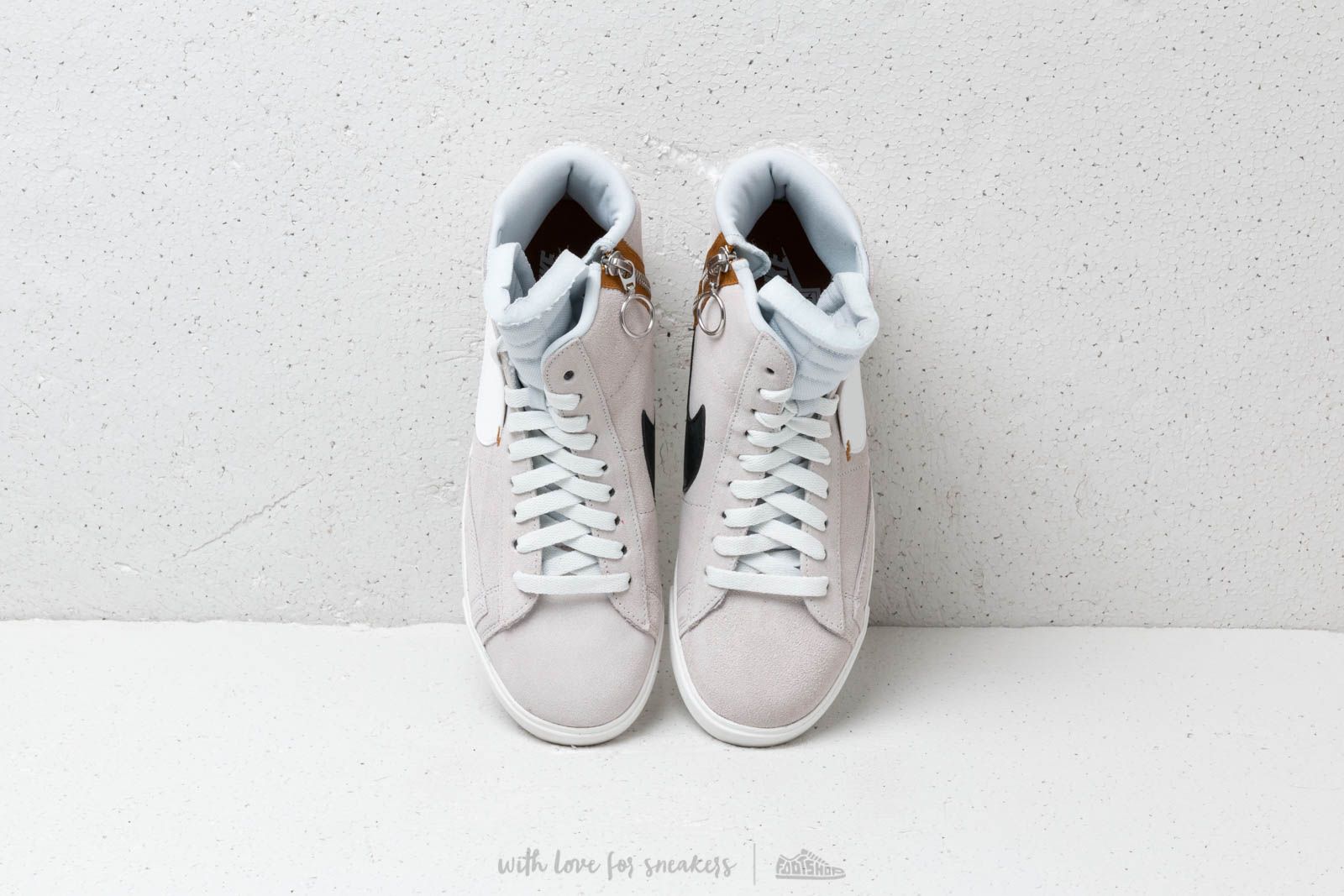 Womens blazer mid rebel cheap off white