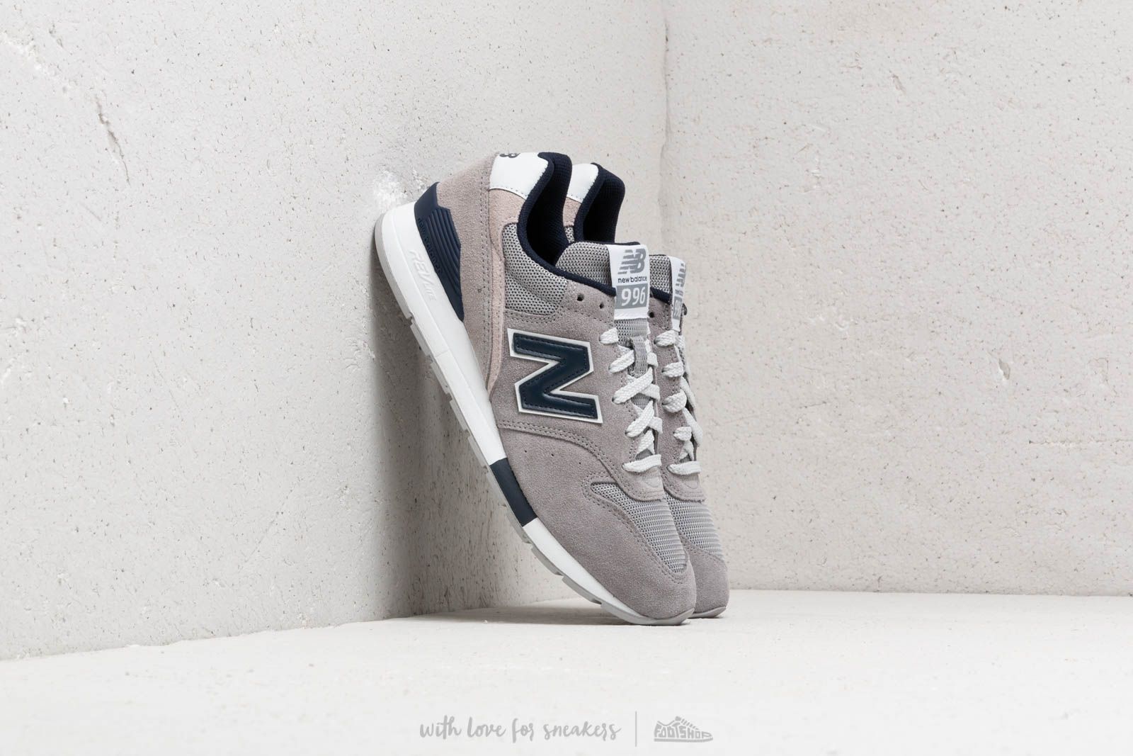 New balance 996 grey and white new arrivals