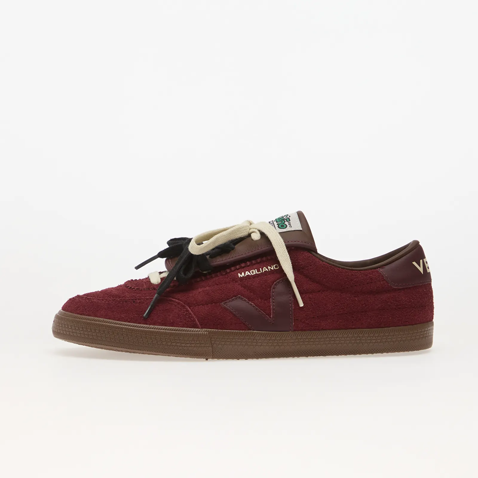Încălțăminte și sneakerși pentru bărbați Veja Panenka Veja X Magliano Amarante