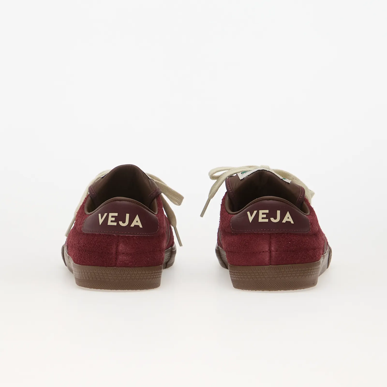 Încălțăminte și sneakerși pentru bărbați Veja Panenka Veja X Magliano Amarante
