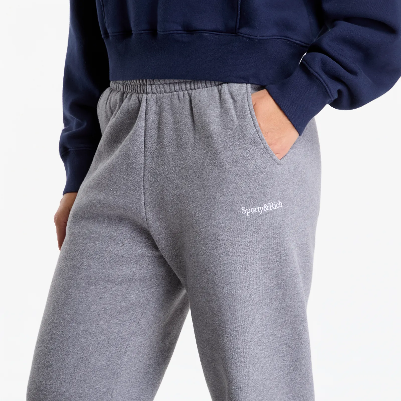 Chandal Sporty & Rich Serif Logo Embroidered Sweatpant UNISEX Medium Heather Gray