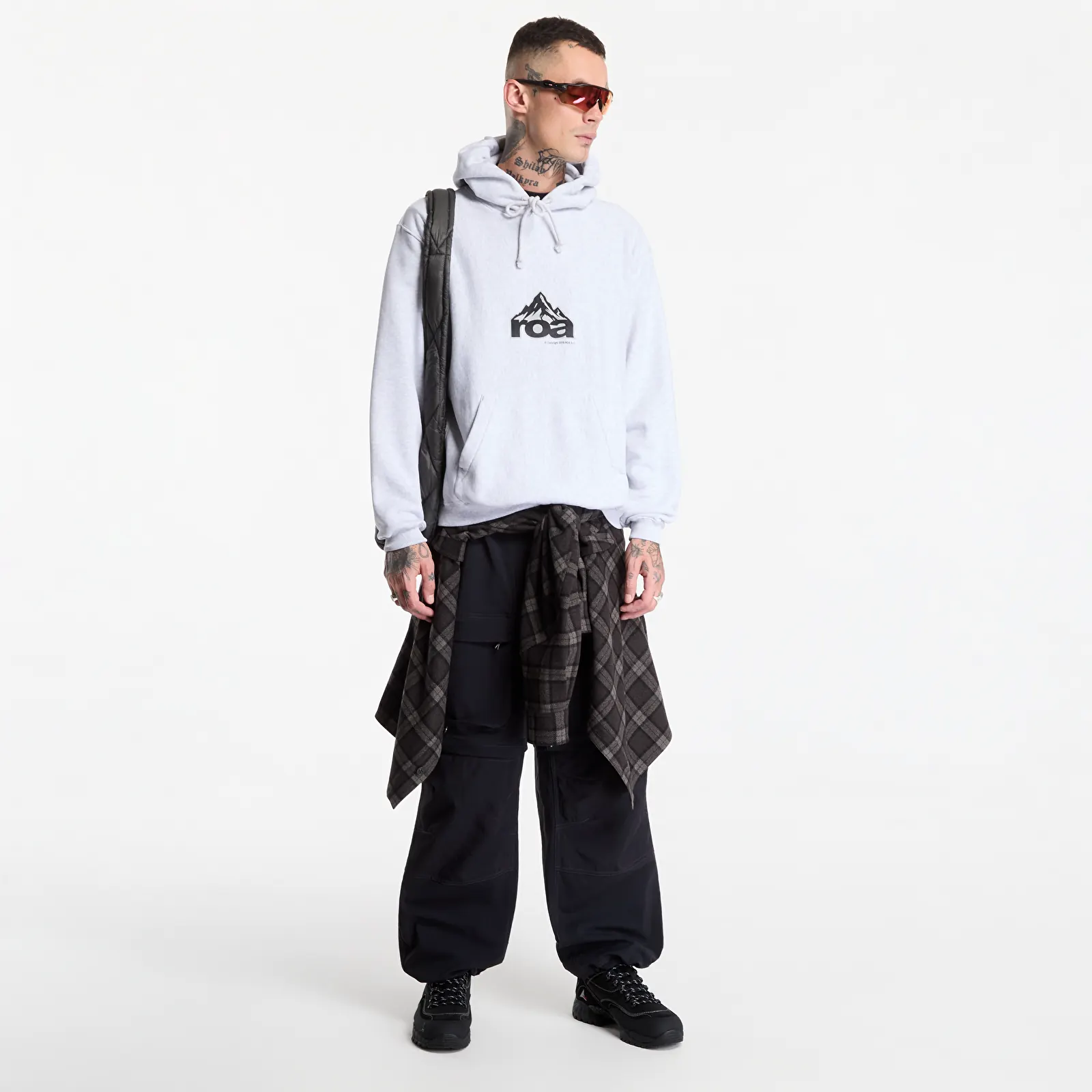 Bluzy ROA Mountain Logo Hoodie Light Grey