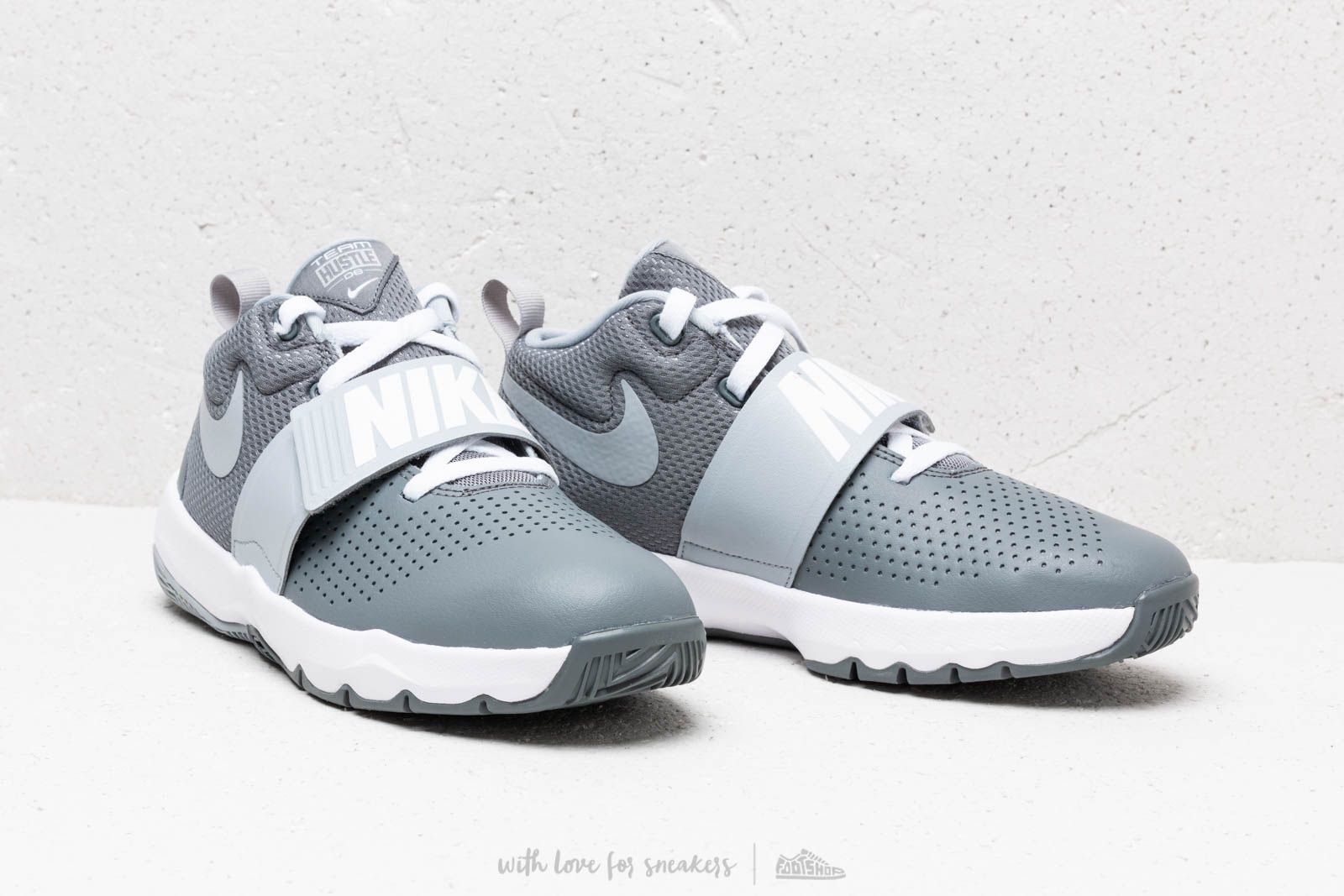 Women s shoes Nike Team Hustle D 8 GS Cool Grey Wolf Grey White Footshop