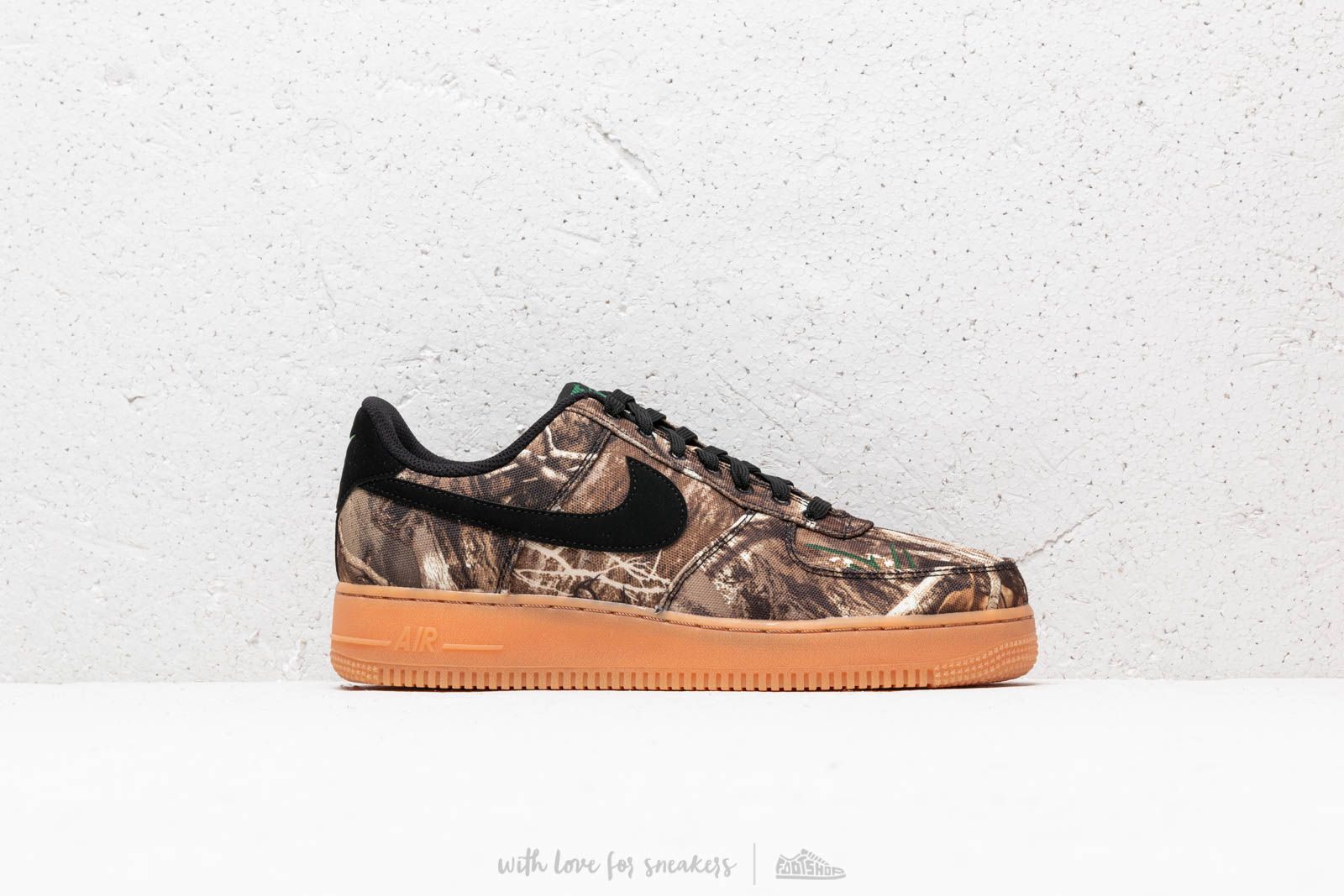 Vyriška avalynė Nike Air Force 1 '07 LV8 3 "Realtree Camo Pack" Black/ Black-Aloe Verde-Gum Med Brown