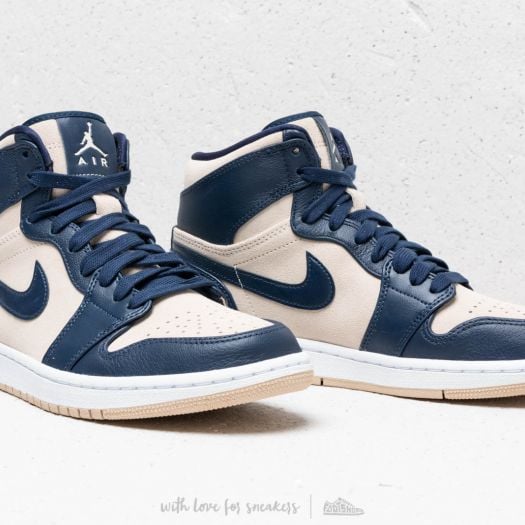 Jordan 1 midnight navy light cream online