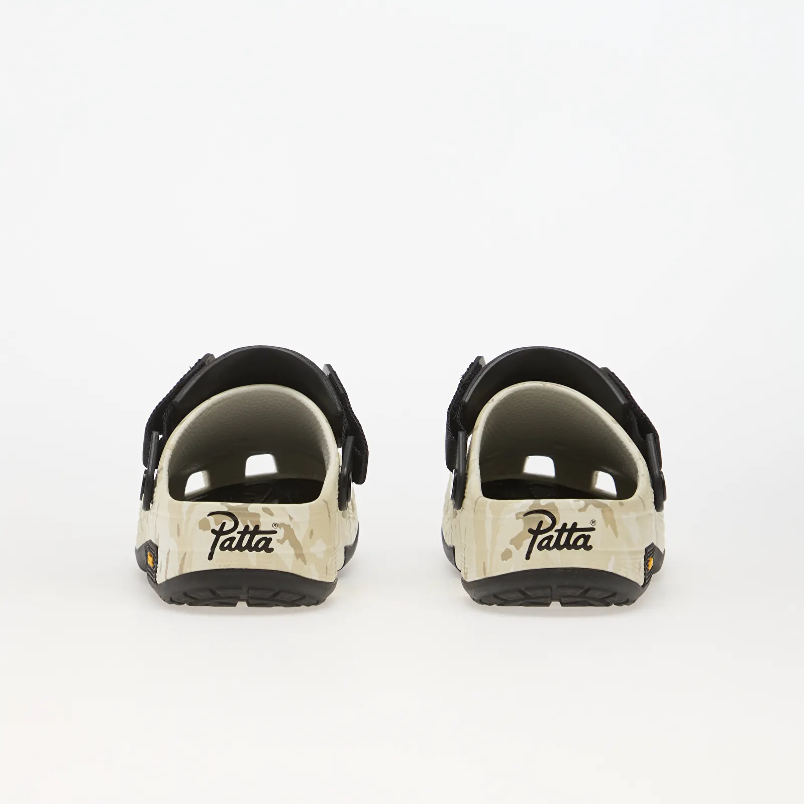Men's slides Crocs x Patta Classic Clog Almost White