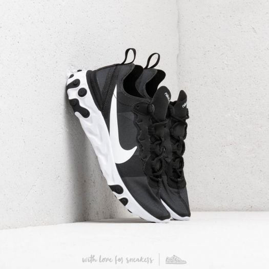 Sepatu nike deals react