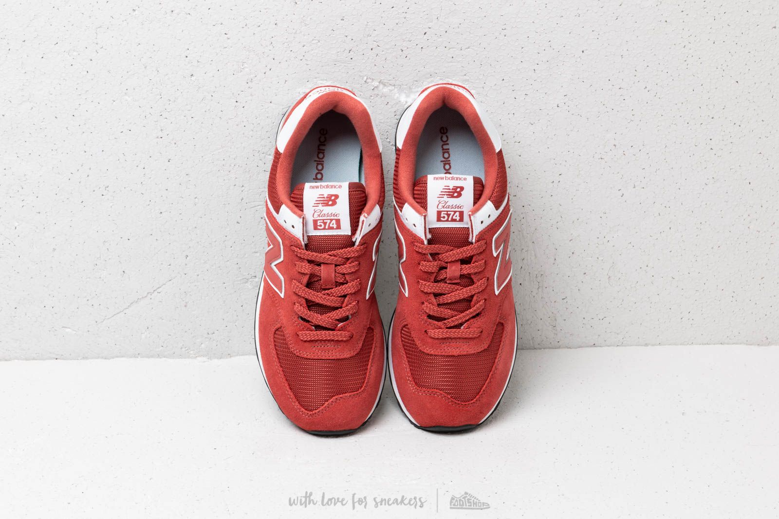 New balance 574 classic red store