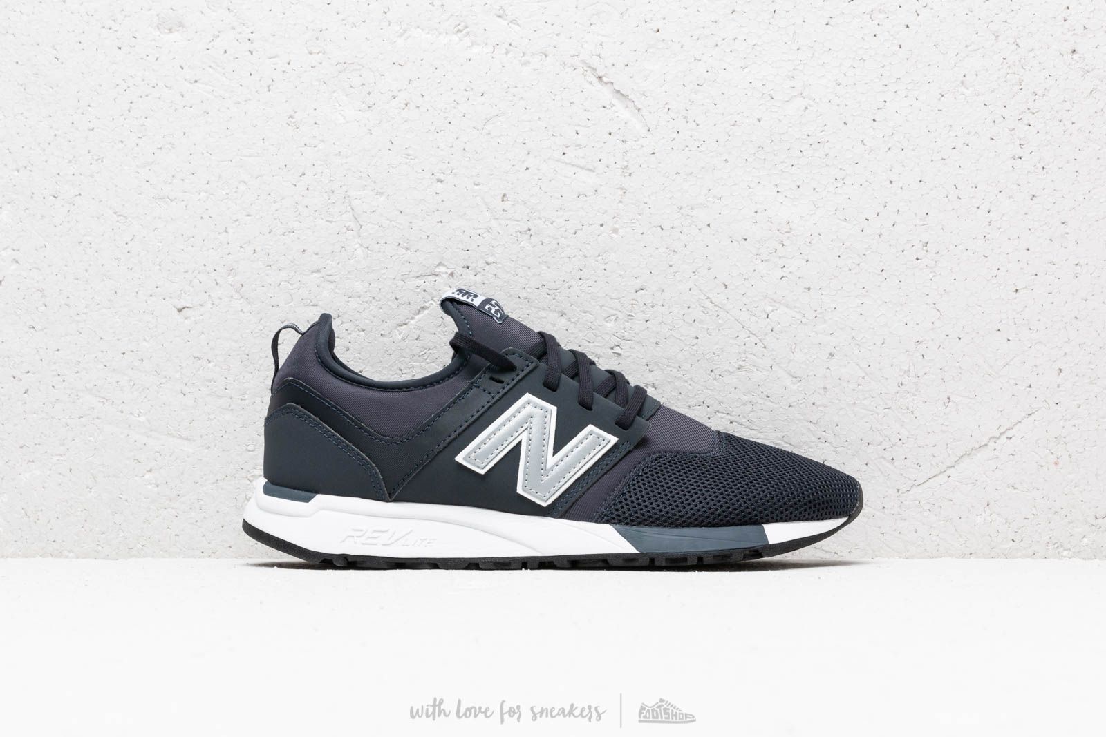New balance 247 womens Blue top